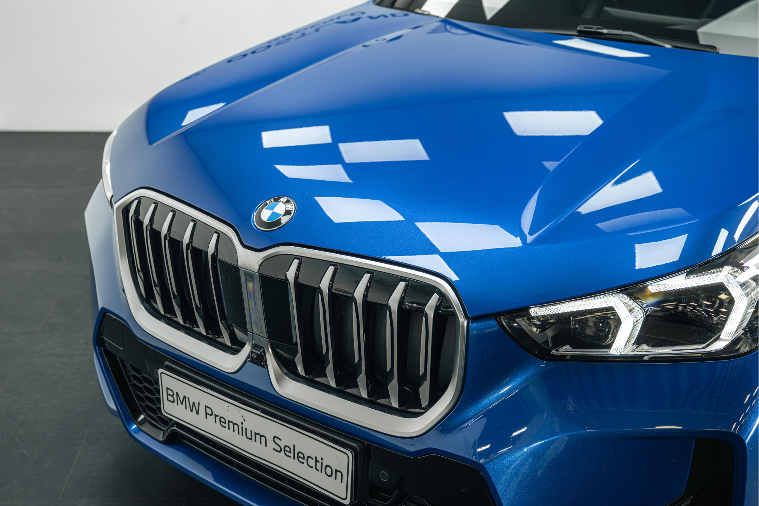 BMW X1 6
