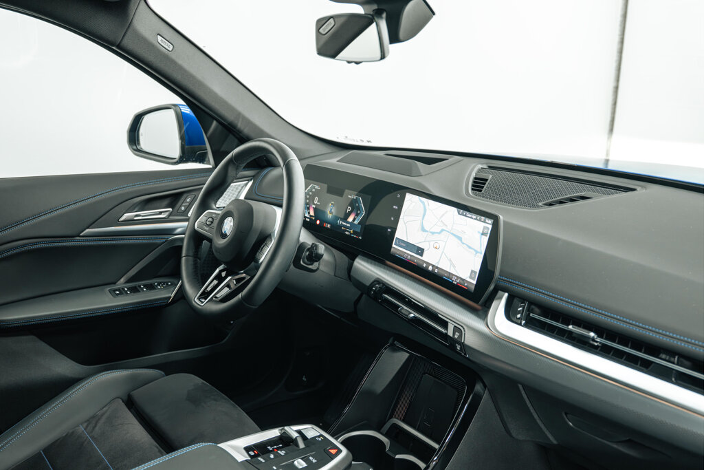 BMW X1 12