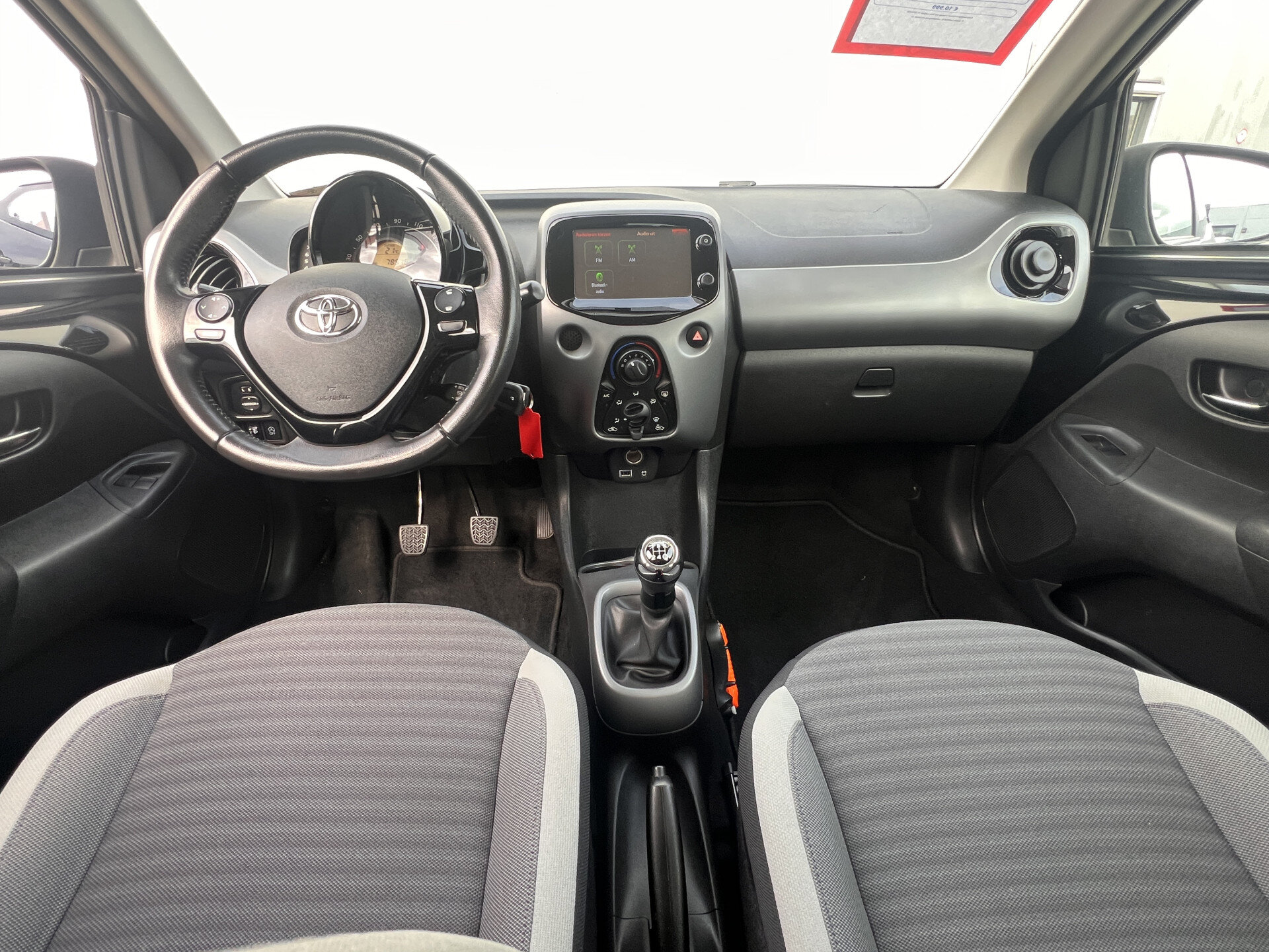 Toyota Aygo 1.0 VVT-i x-play - Afbeelding 4