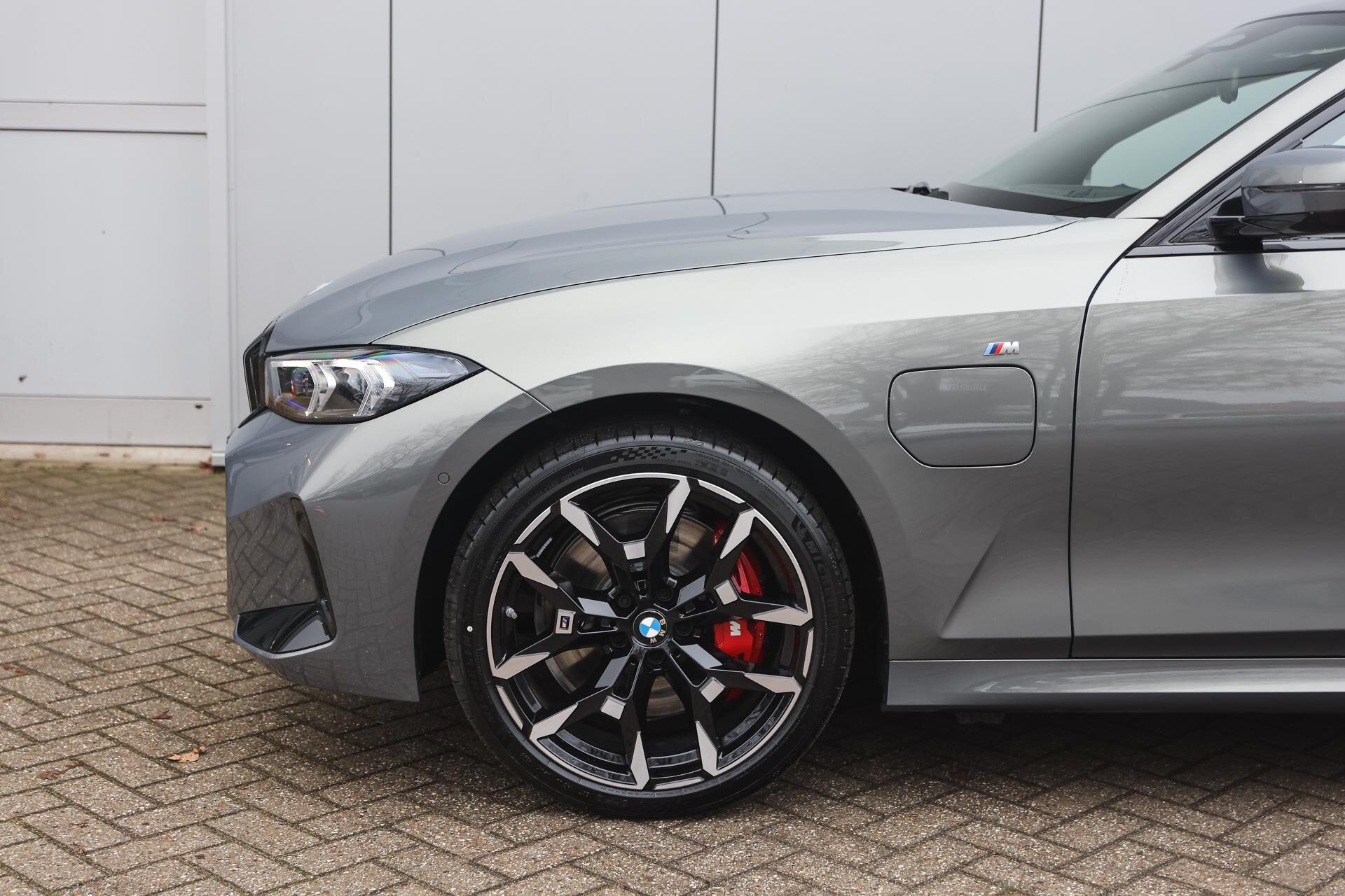 BMW 3 Serie Touring 330e High Executive M Sport Automaat - Afbeelding 5