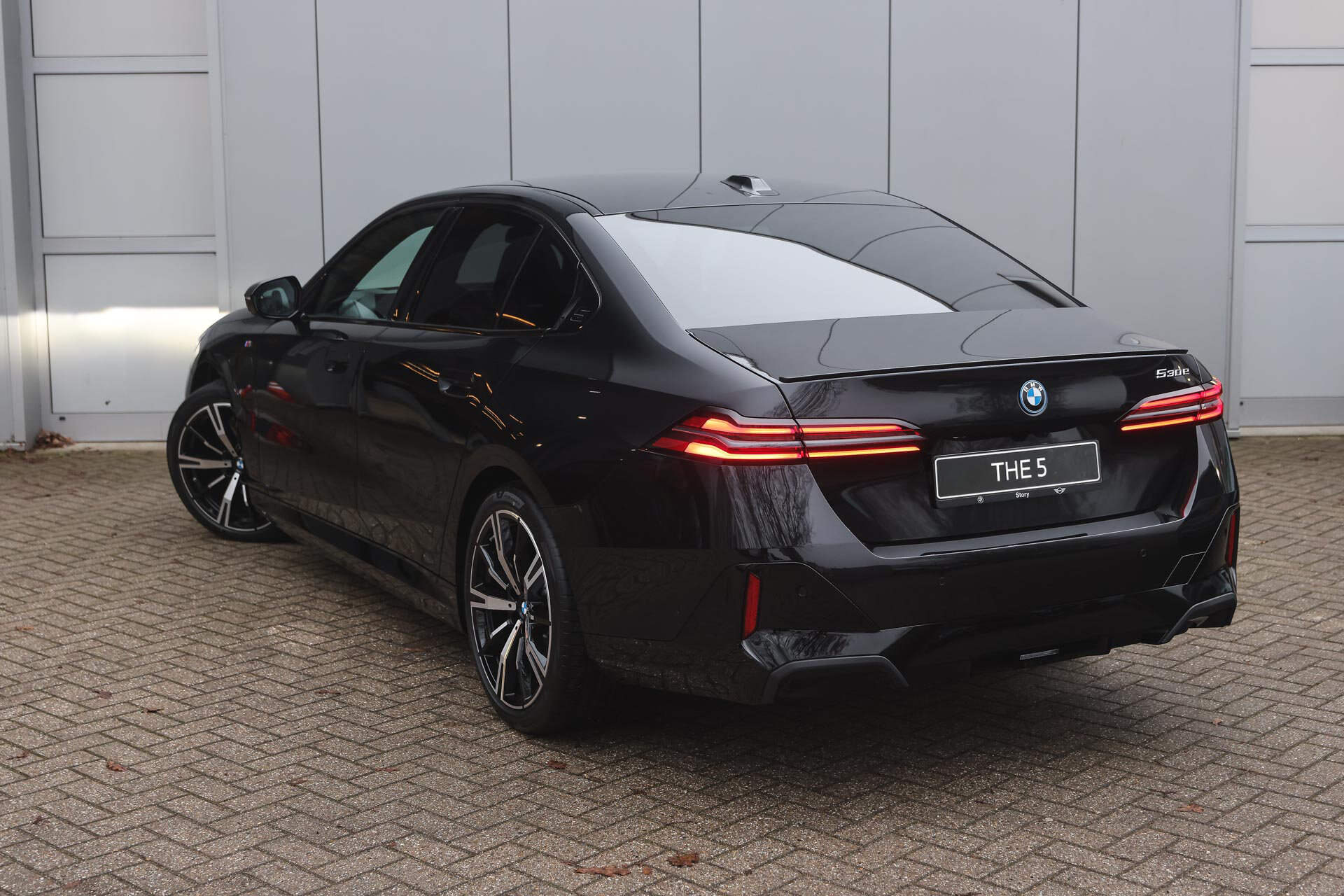 BMW 5 Serie 530e M Sport Automaat - Afbeelding 2