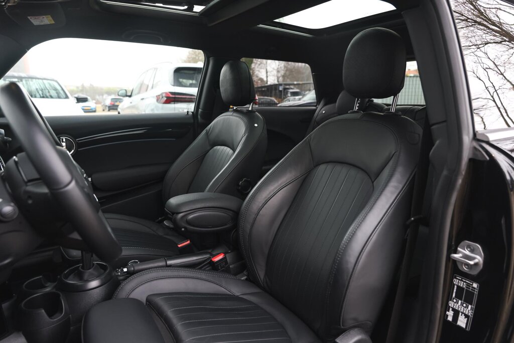 MINI Cooper 11