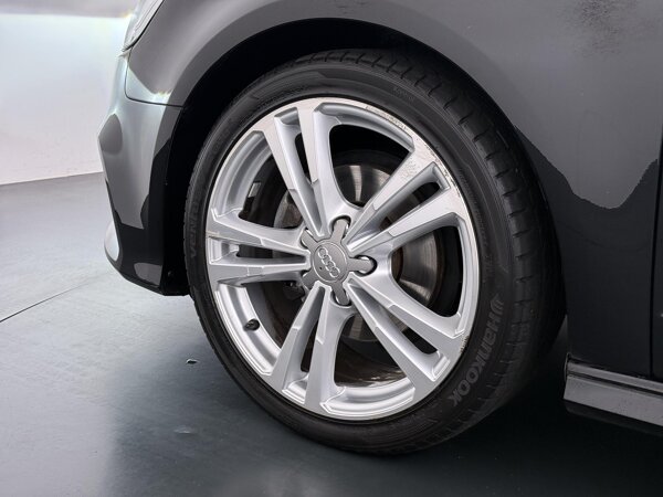 lichtmetalen velgen 18" lichtmetalen velgen 18"