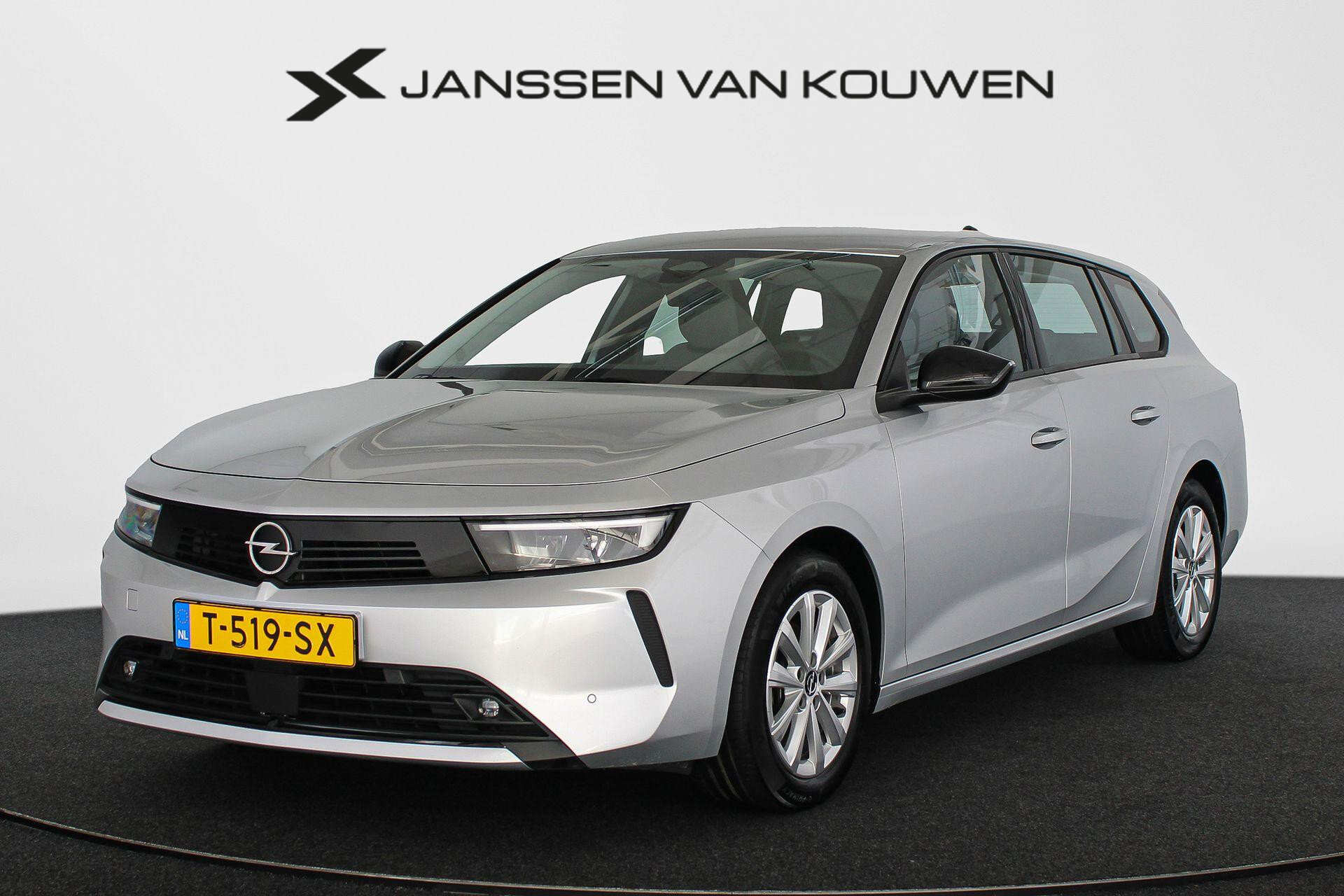 Opel Astra Sports Tourer 1.2 Edition