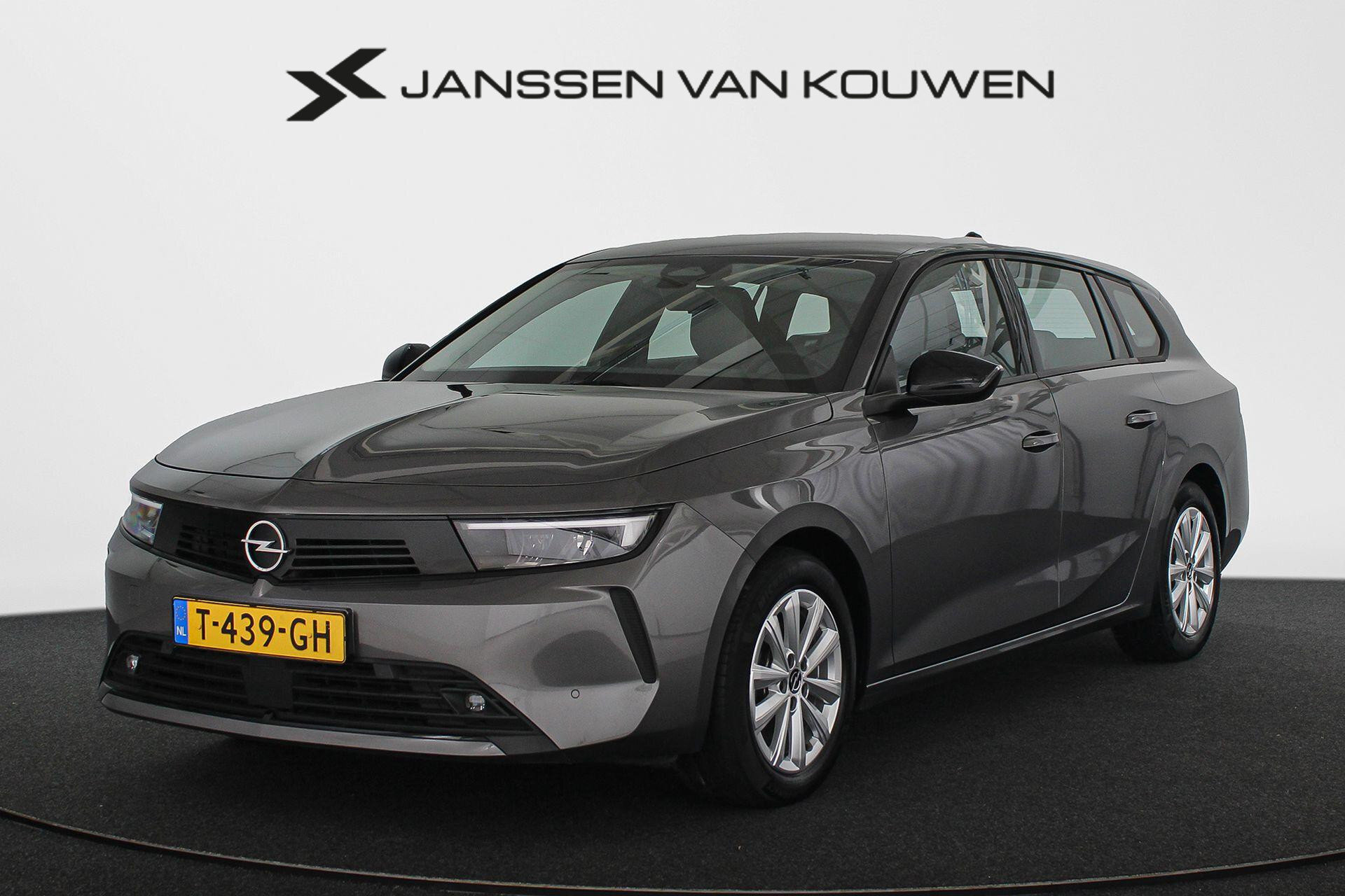 Opel Astra Sports Tourer 1.2 Edition