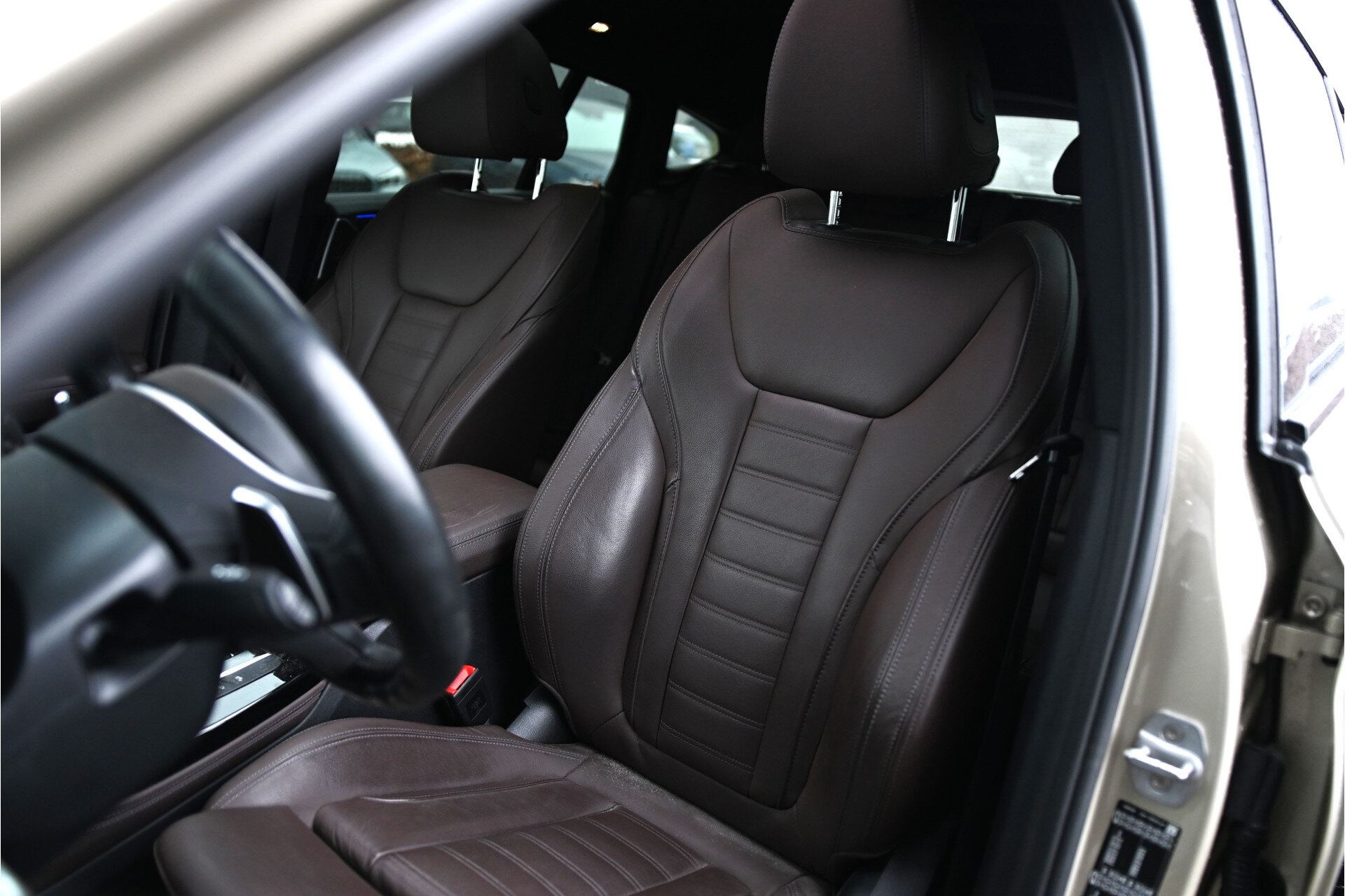 BMW X4 xDrive20i High Executive M Sport Automaat - Afbeelding 3