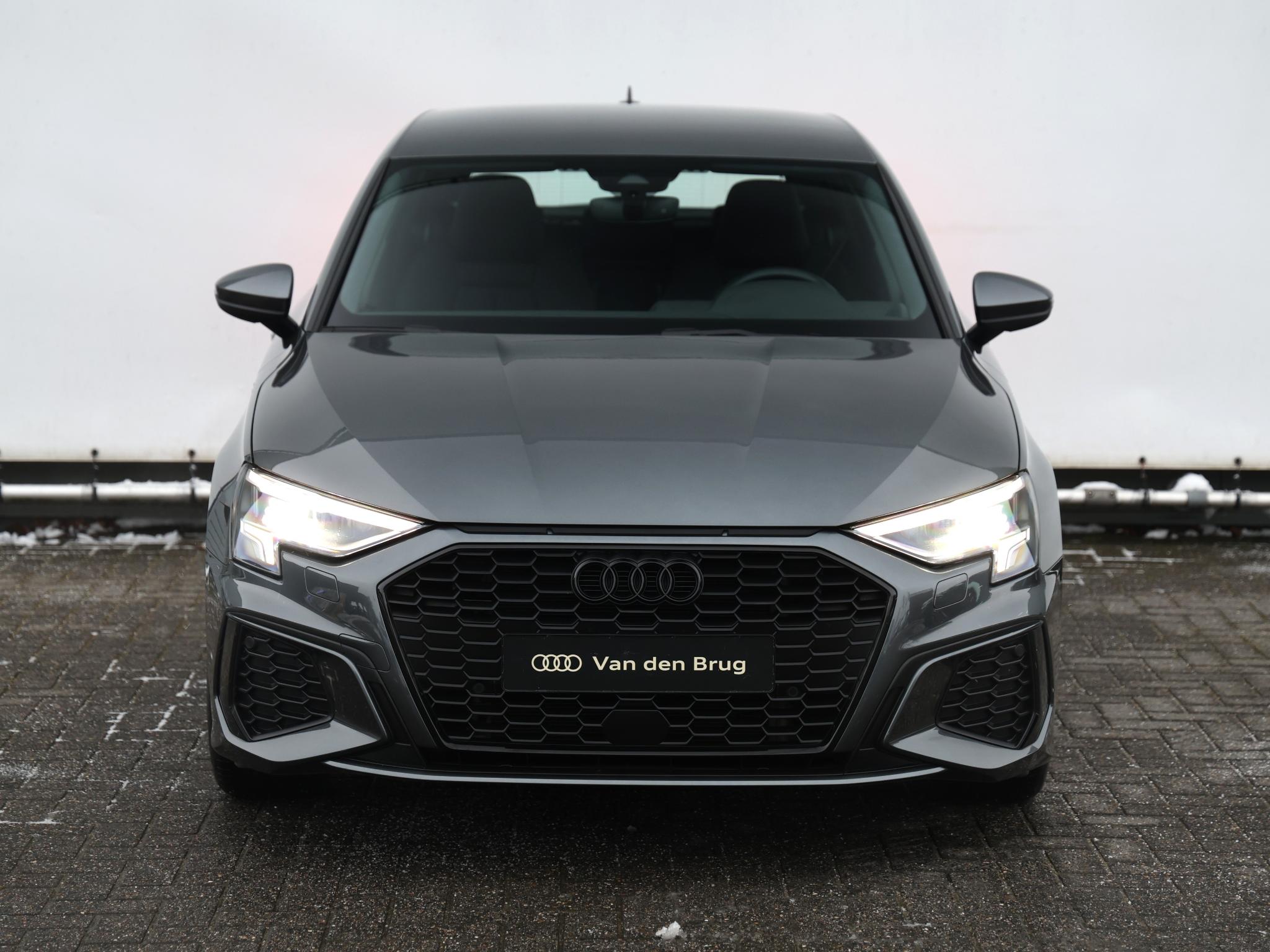 Audi A3 Sportback 40 TFSI e Edition - Afbeelding 4