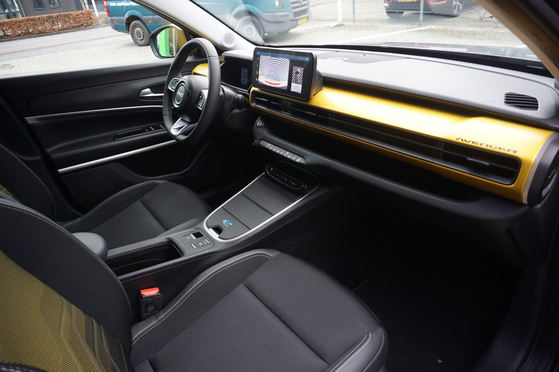 Jeep Avenger 156pk 1st Edition 54 kWh - Afbeelding 5