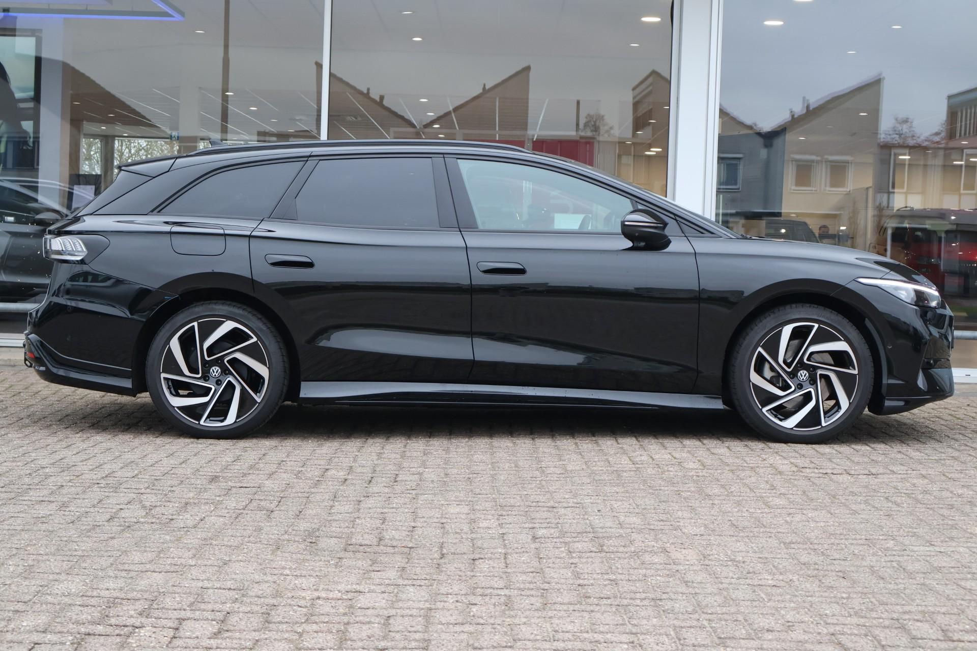 Volkswagen ID.7 Tourer 286pk Pro Limited Edition 77 kWh - Afbeelding 3