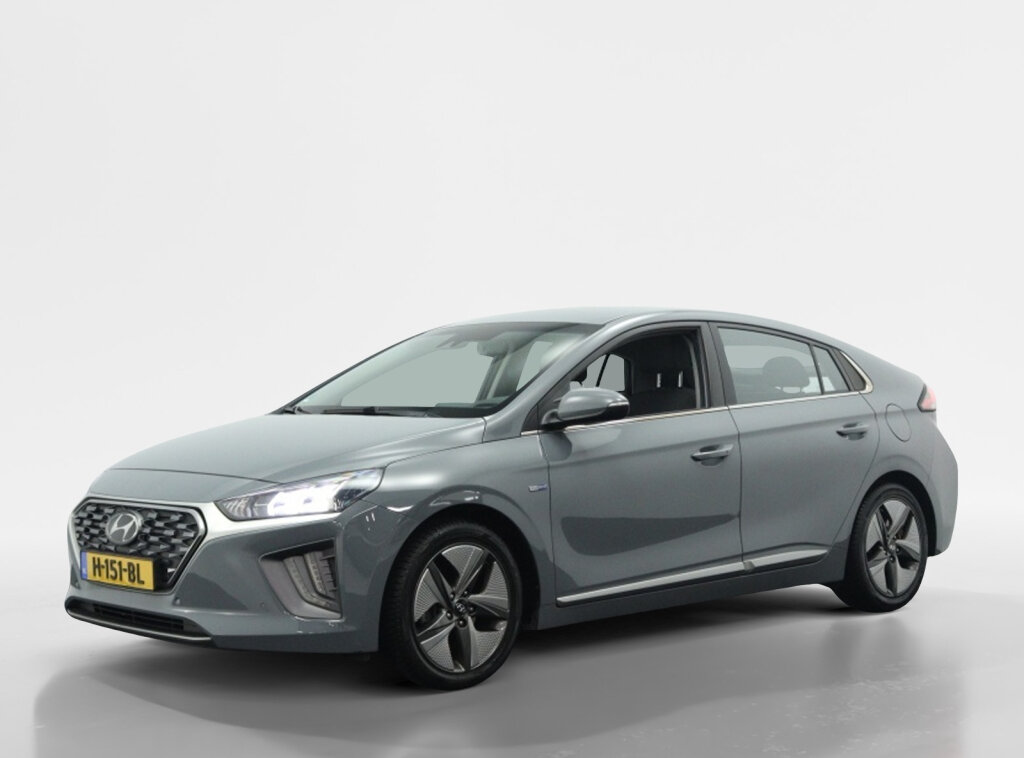 Hyundai IONIQ 1.6 GDi Comfort + | All season | Trekhaak | Navigatie | Camera |