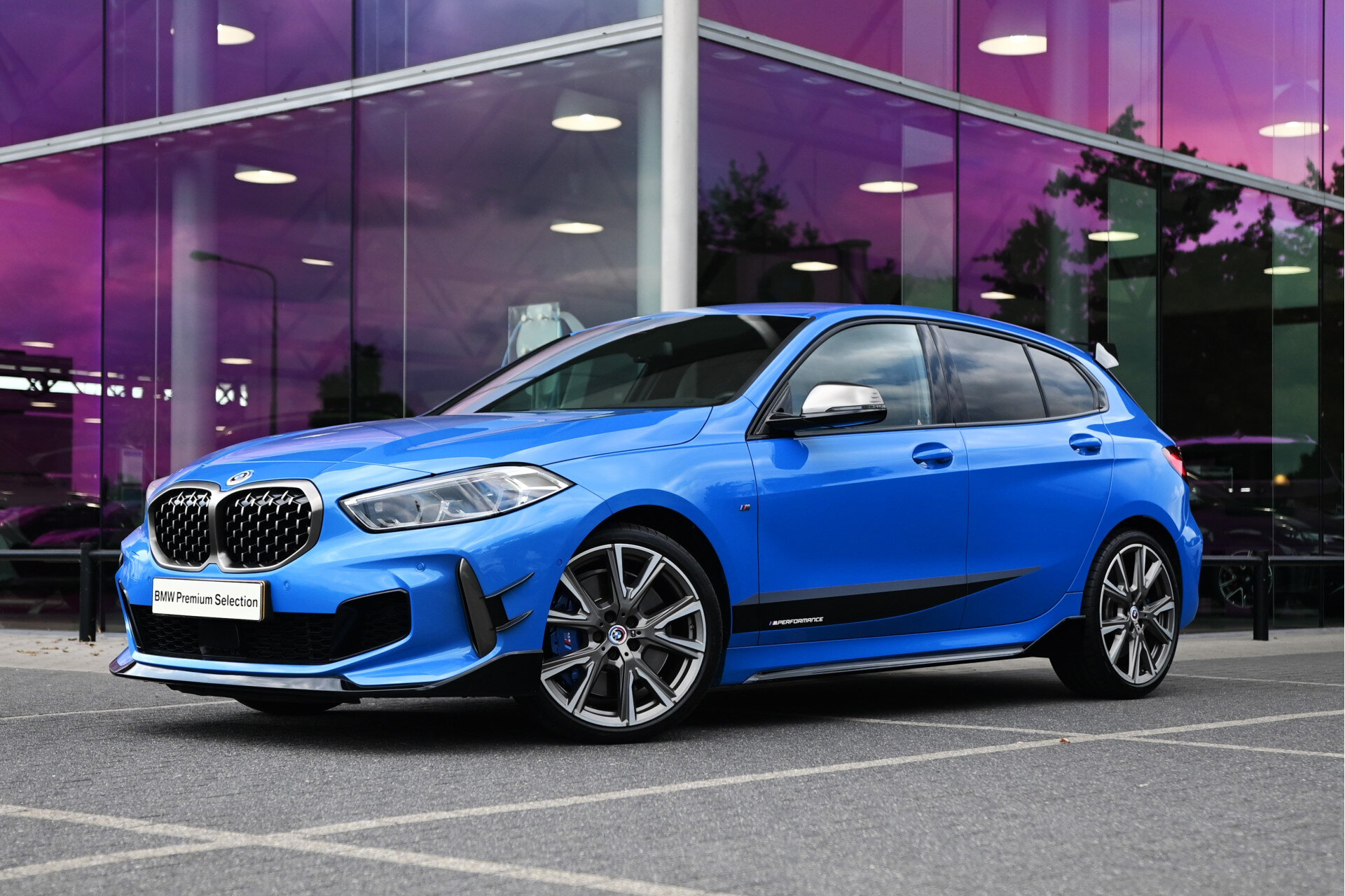 BMW 1 Serie M135i xDrive High Executive Automaat