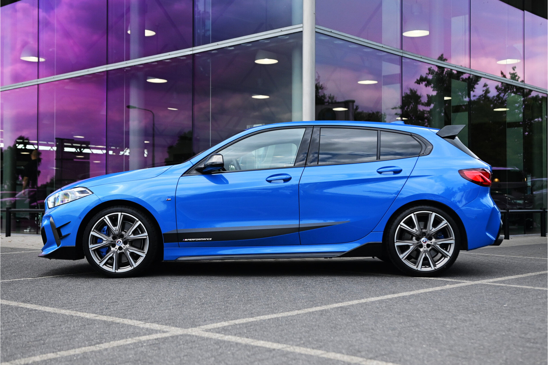 BMW 1 Serie M135i xDrive High Executive Automaat - Afbeelding 5