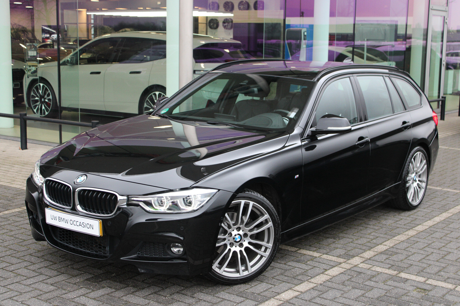 BMW 3 Serie Touring 320i High Executive M Sport Automaat - Afbeelding 2