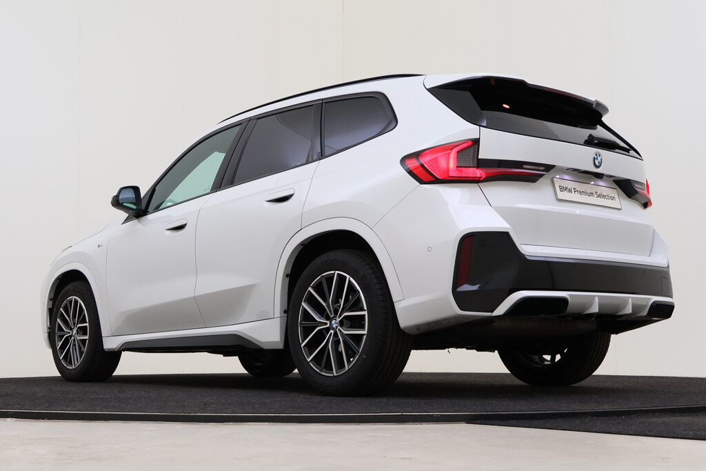 BMW X1 11
