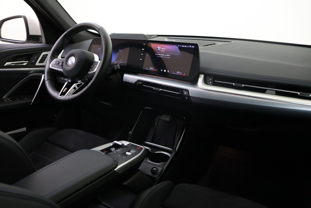 BMW X1 12