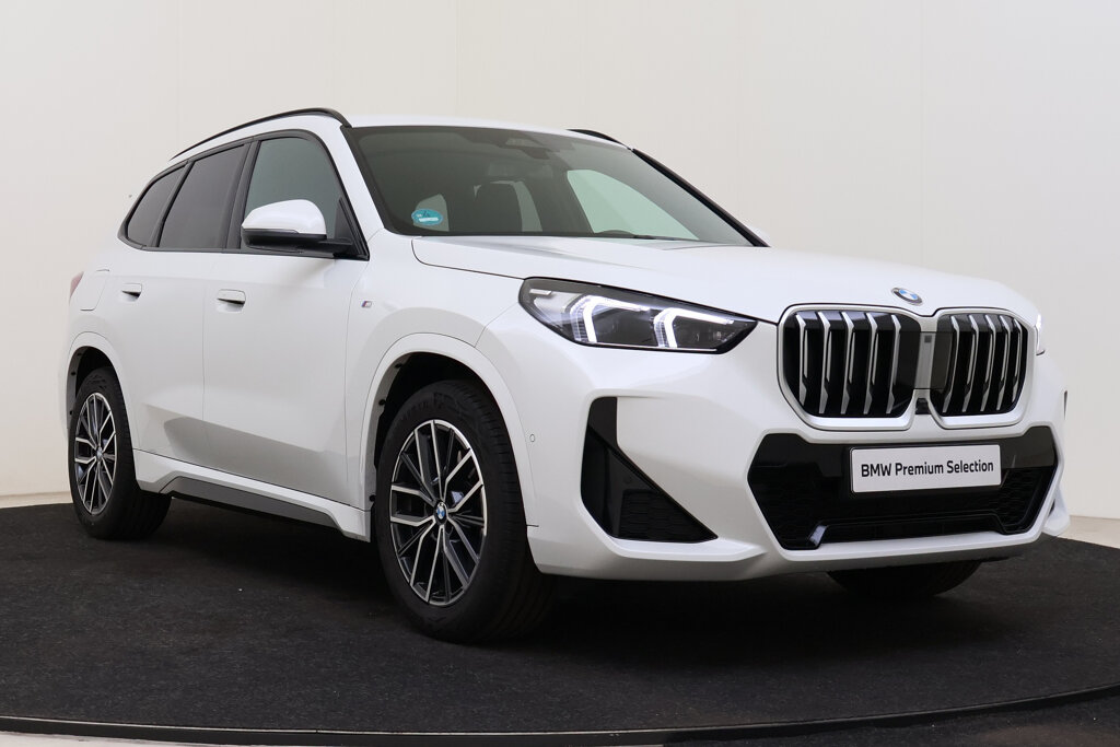 BMW X1 13