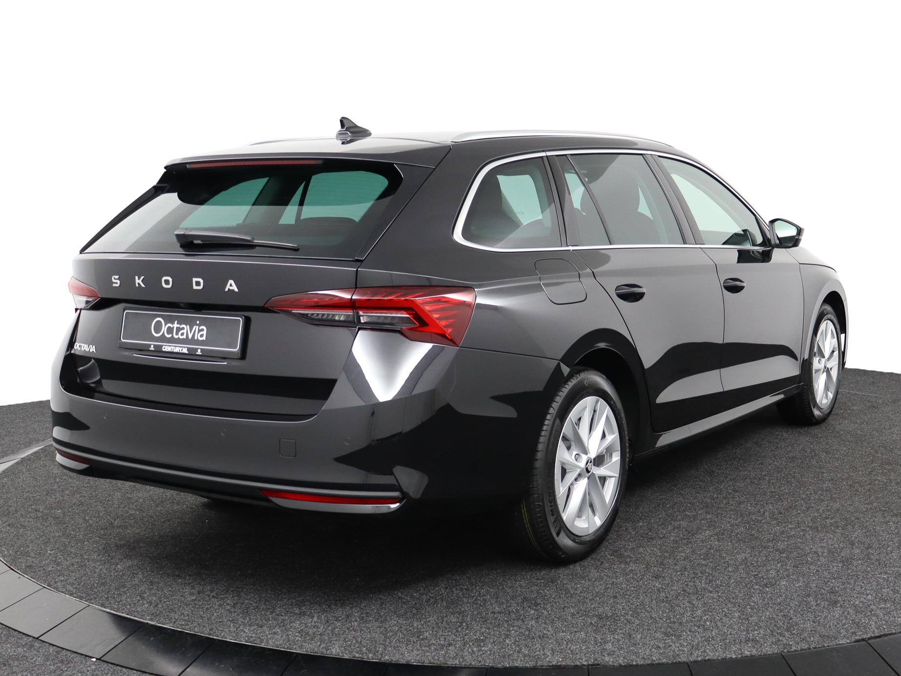 Skoda Octavia Combi Business Edition Plus 1.5 TSI m-HEV 85 kW / 115 PK - Afbeelding 2