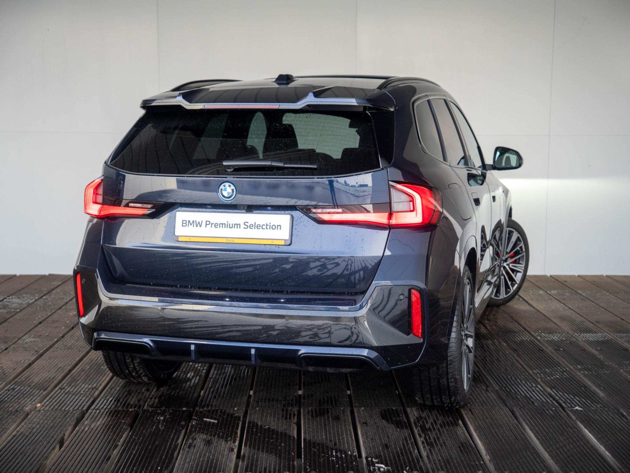 BMW iX1 eDrive20 - Afbeelding 2