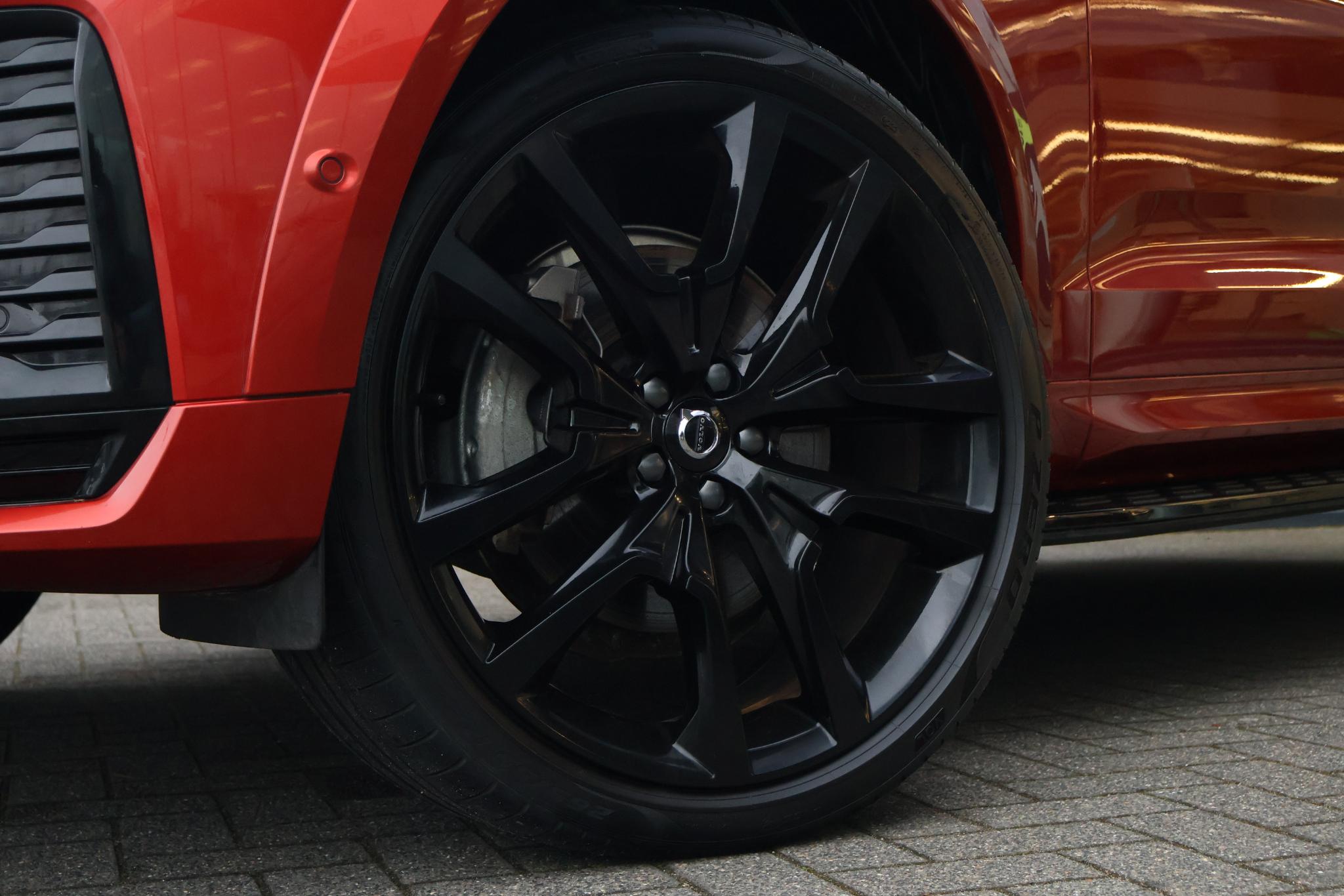 Volvo XC60 2.0 T8 Plug-in hybrid AWD Ultimate Dark - Afbeelding 4