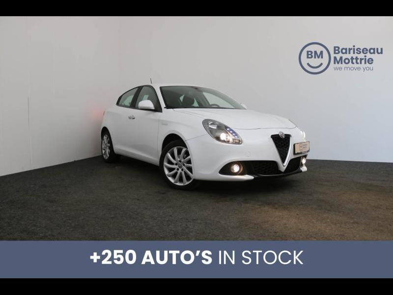 Alfa Romeo Giulietta comfort 1.4 BENZINE *DAB*GPS*SENSOREN ACHTER*KLIMAATREGELING*