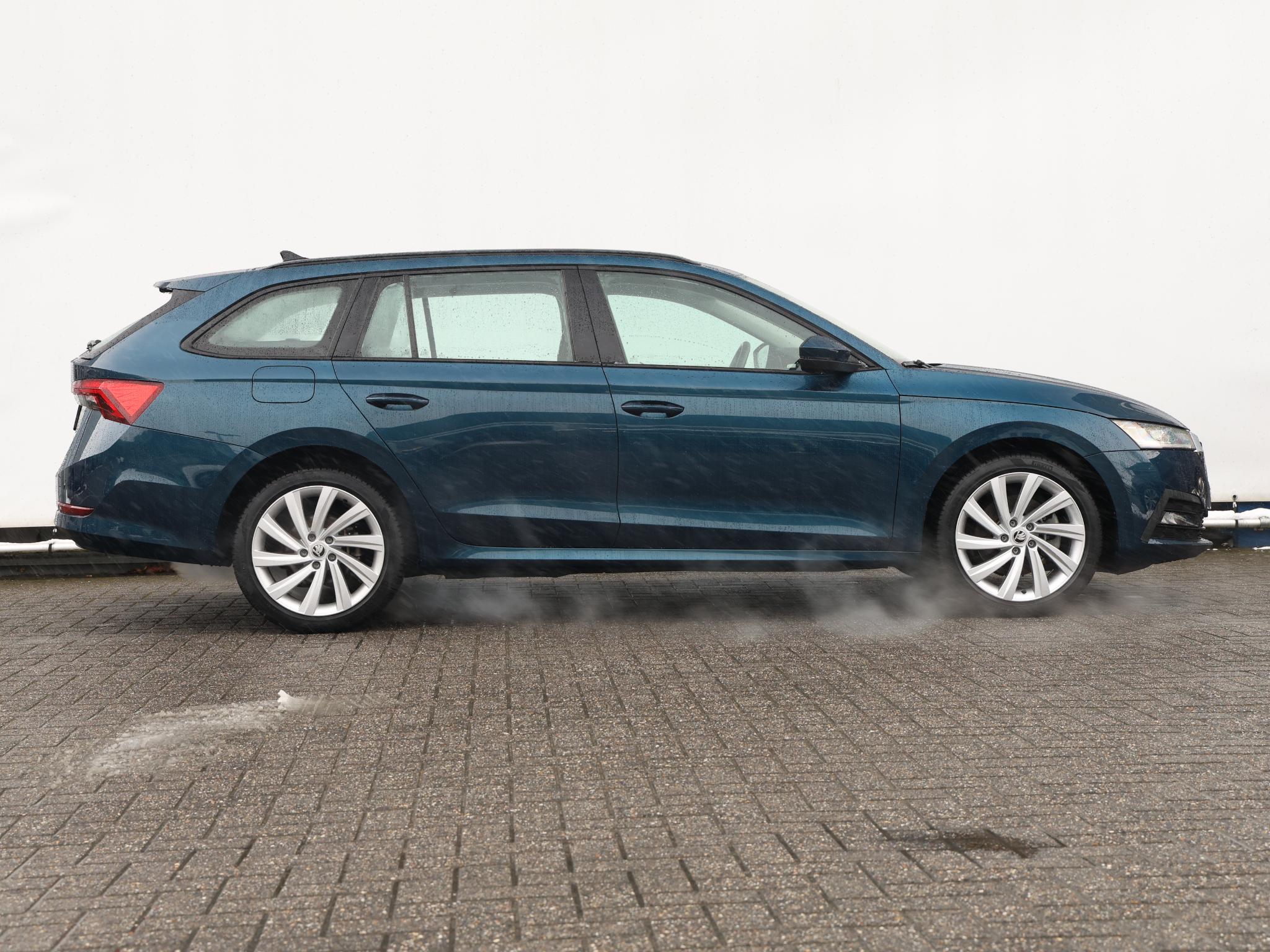Škoda Octavia Combi 1.4 TSI iV PHEV Business Edition - Afbeelding 2