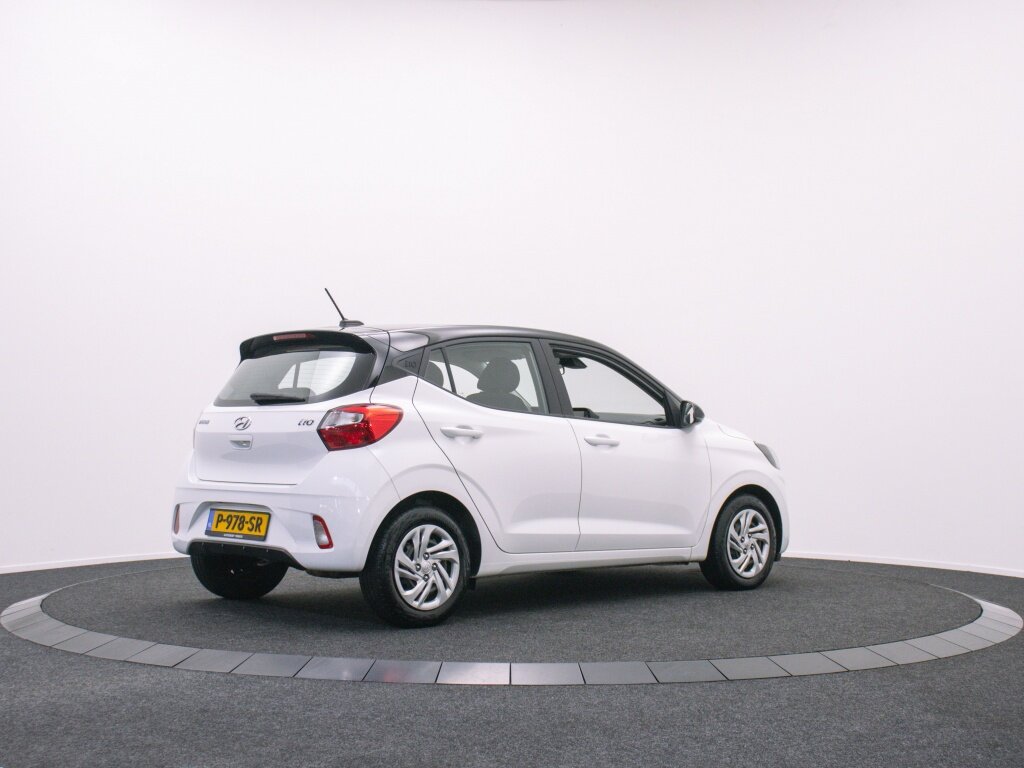 Hyundai i10 1.0 Comfort | Carplay Navigatie | Zwart dak | Cruise control - Afbeelding 2