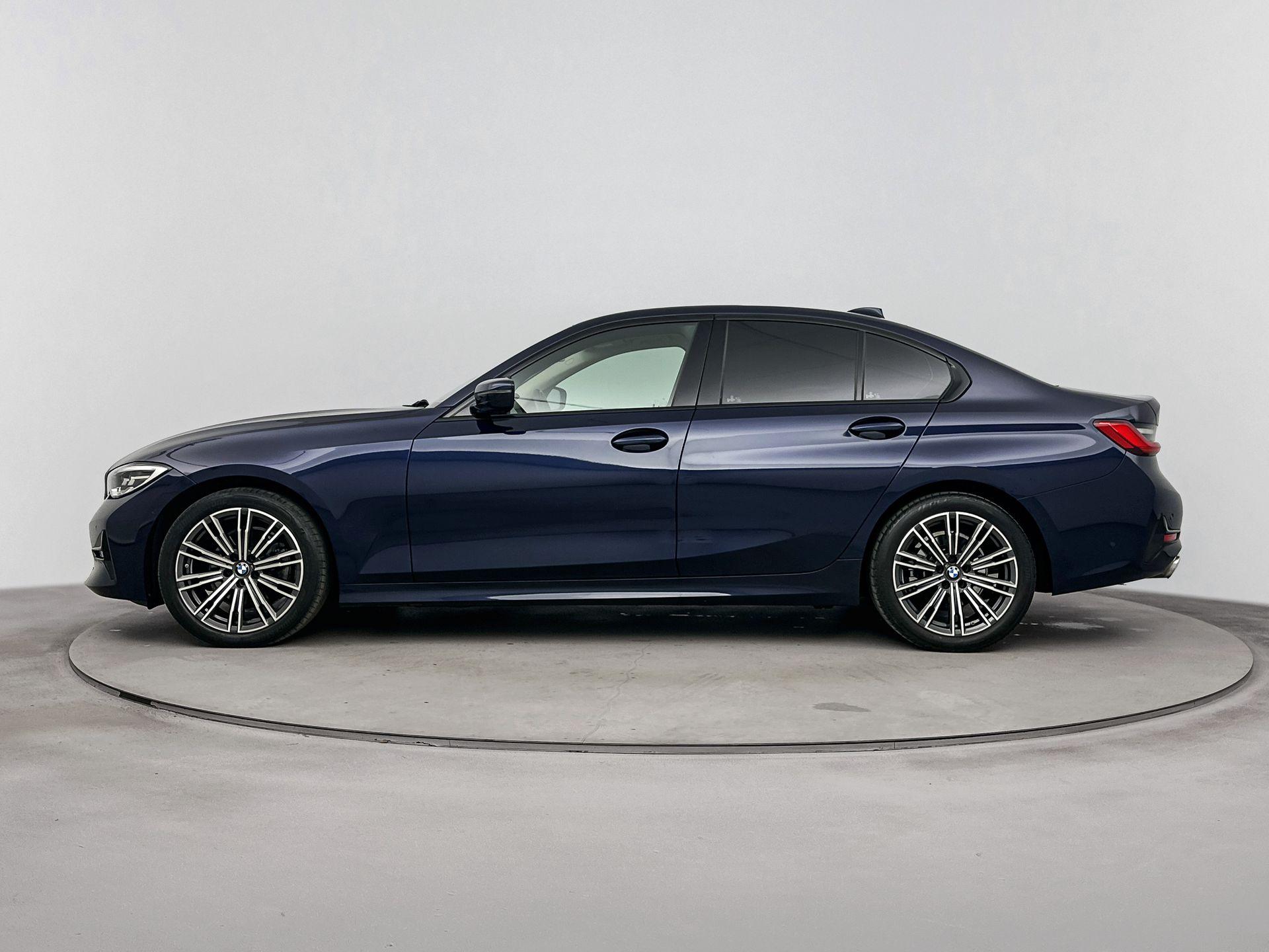 BMW 3 Serie 320i High Executive Edition Aut. - Afbeelding 4