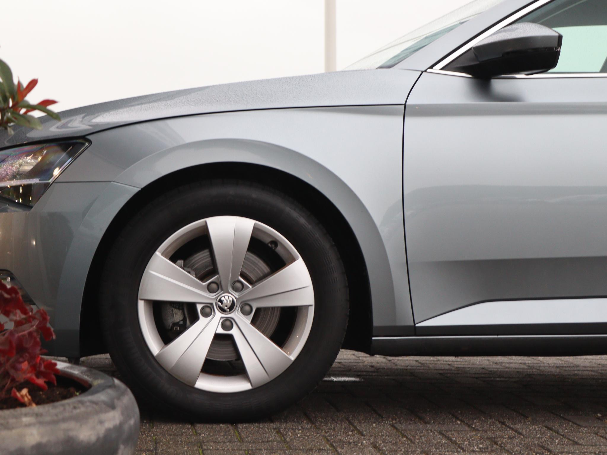 Škoda Superb 1.5 TSI 150 pk ACT Business Edition - Afbeelding 2