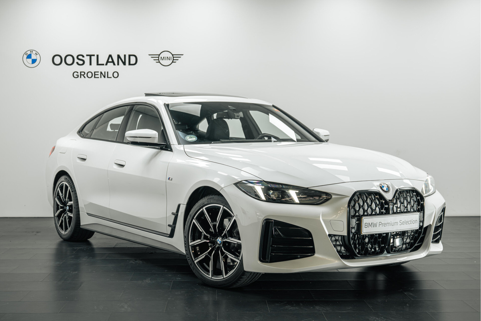 BMW 4 Serie Gran Coupé 420i M Sport Automaat - Afbeelding 3