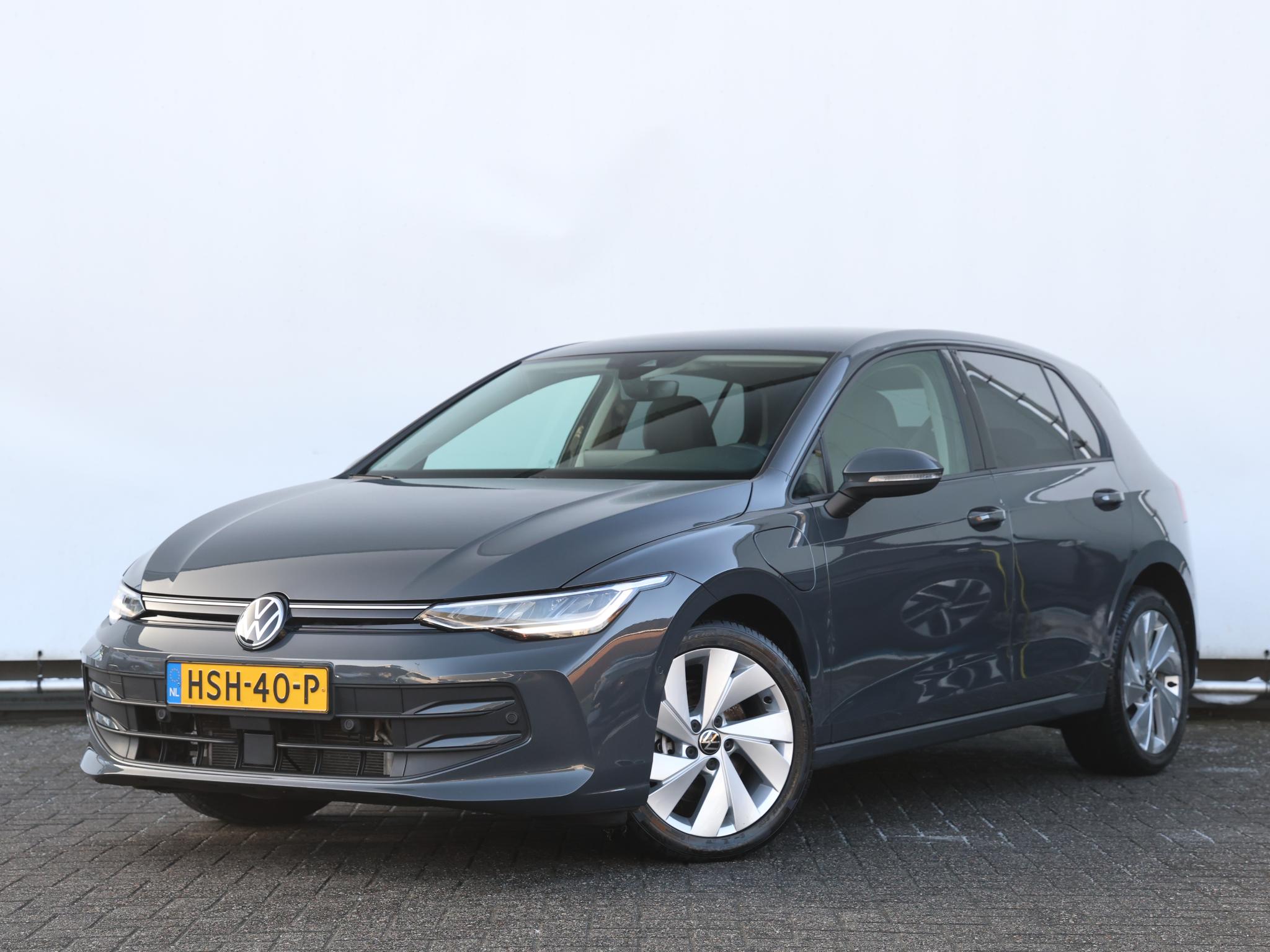 Volkswagen Golf 1.5 eHybrid Life Edition