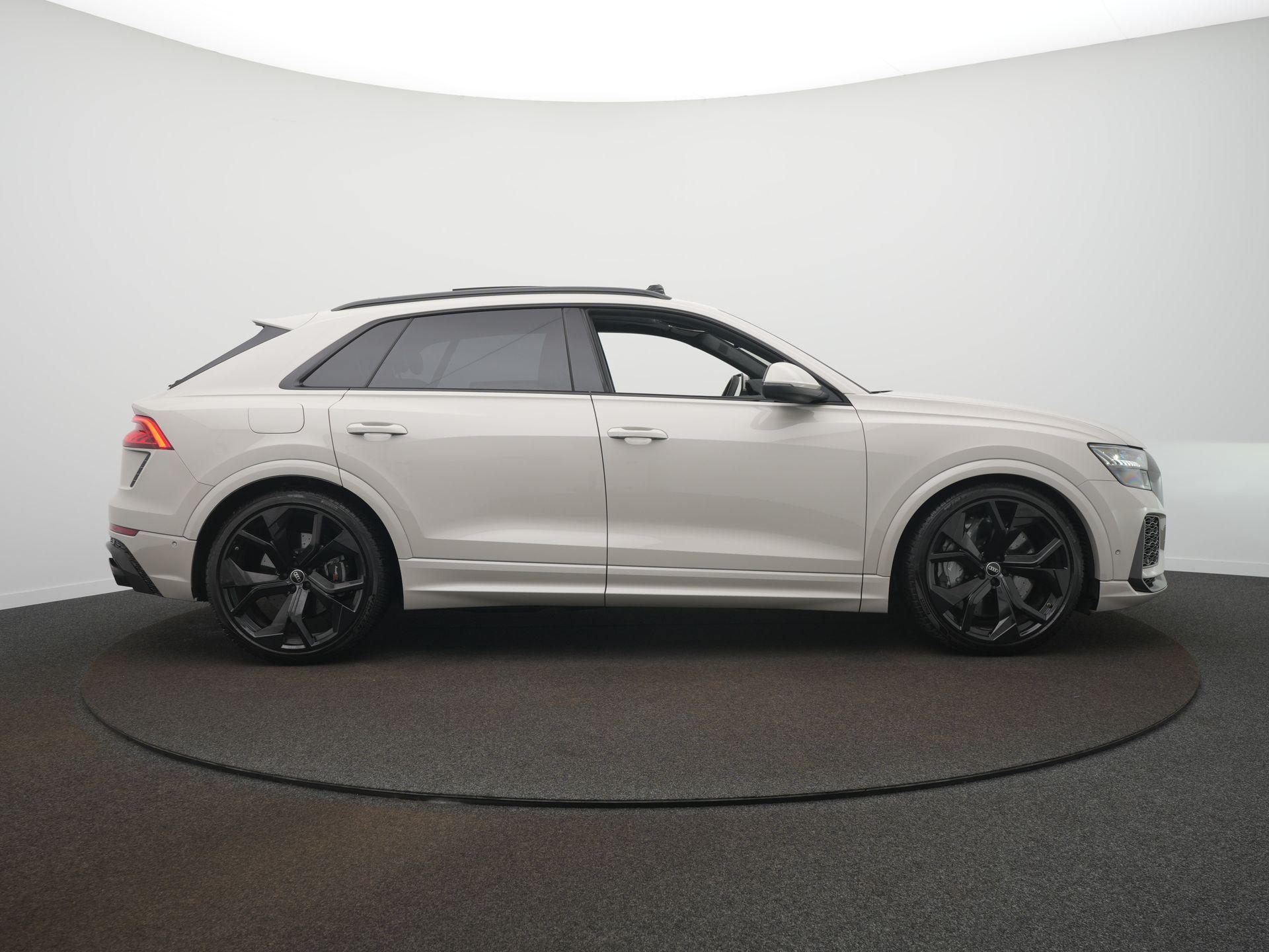 Audi Q8 4.0 TFSI RS Q8 quattro - Afbeelding 4