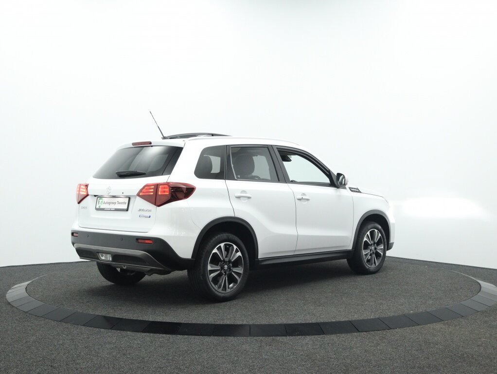 Suzuki Vitara 1.4 Boosterjet Style Smart Hybrid | Panoramadak | Navigatie | Ca - Afbeelding 2