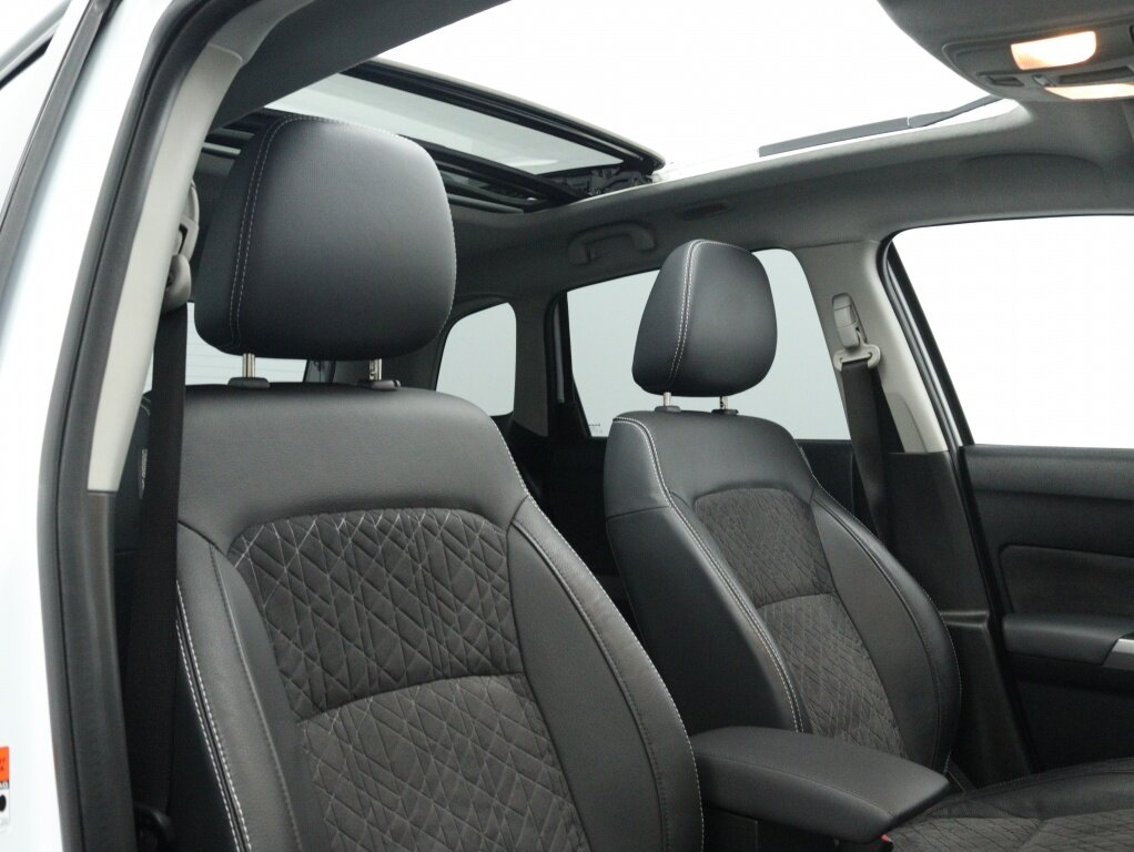 Suzuki Vitara 1.4 Boosterjet Style Smart Hybrid | Panoramadak | Navigatie | Ca - Afbeelding 3