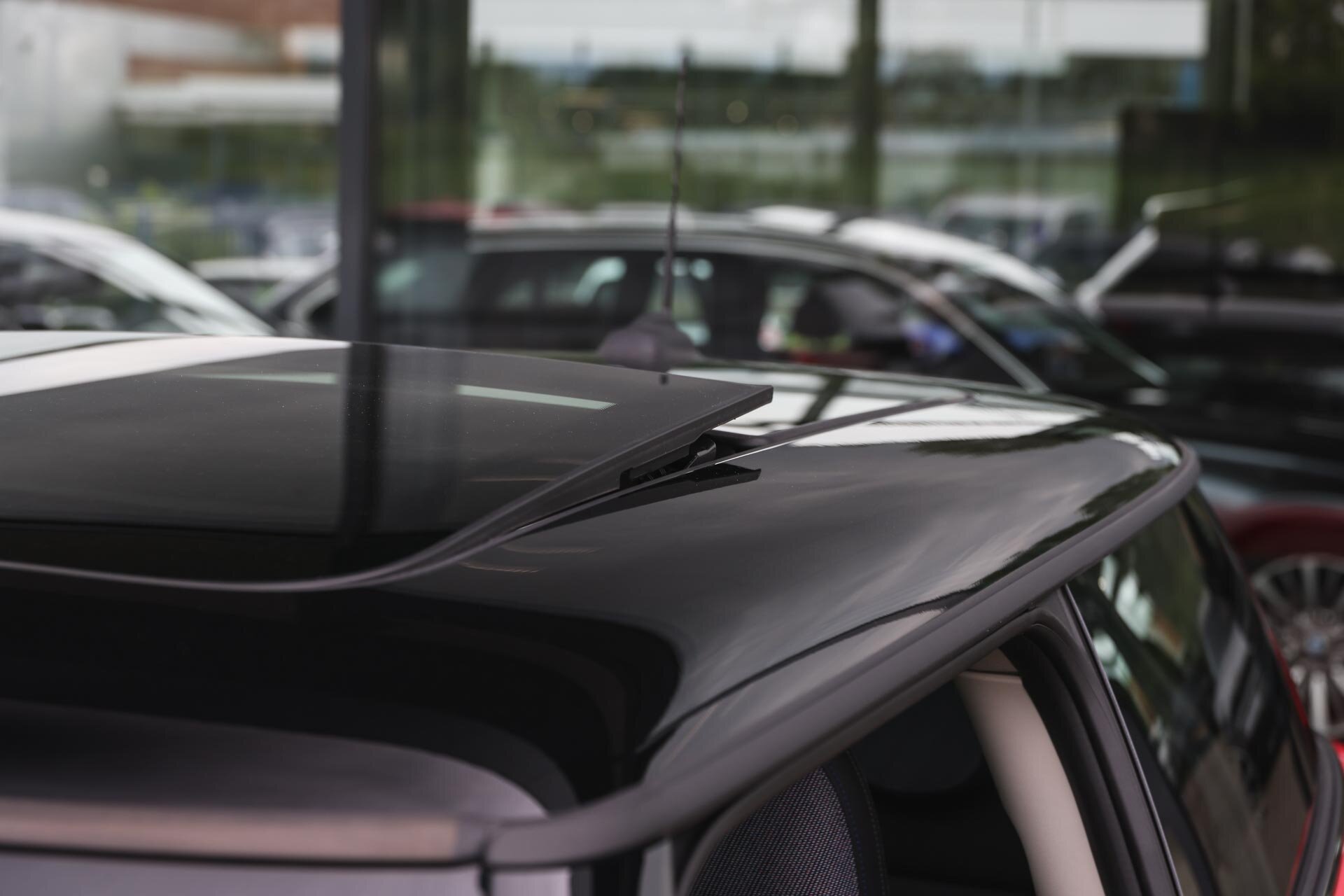 MINI 3-Deurs Hatchback Cooper C Automaat - Afbeelding 5