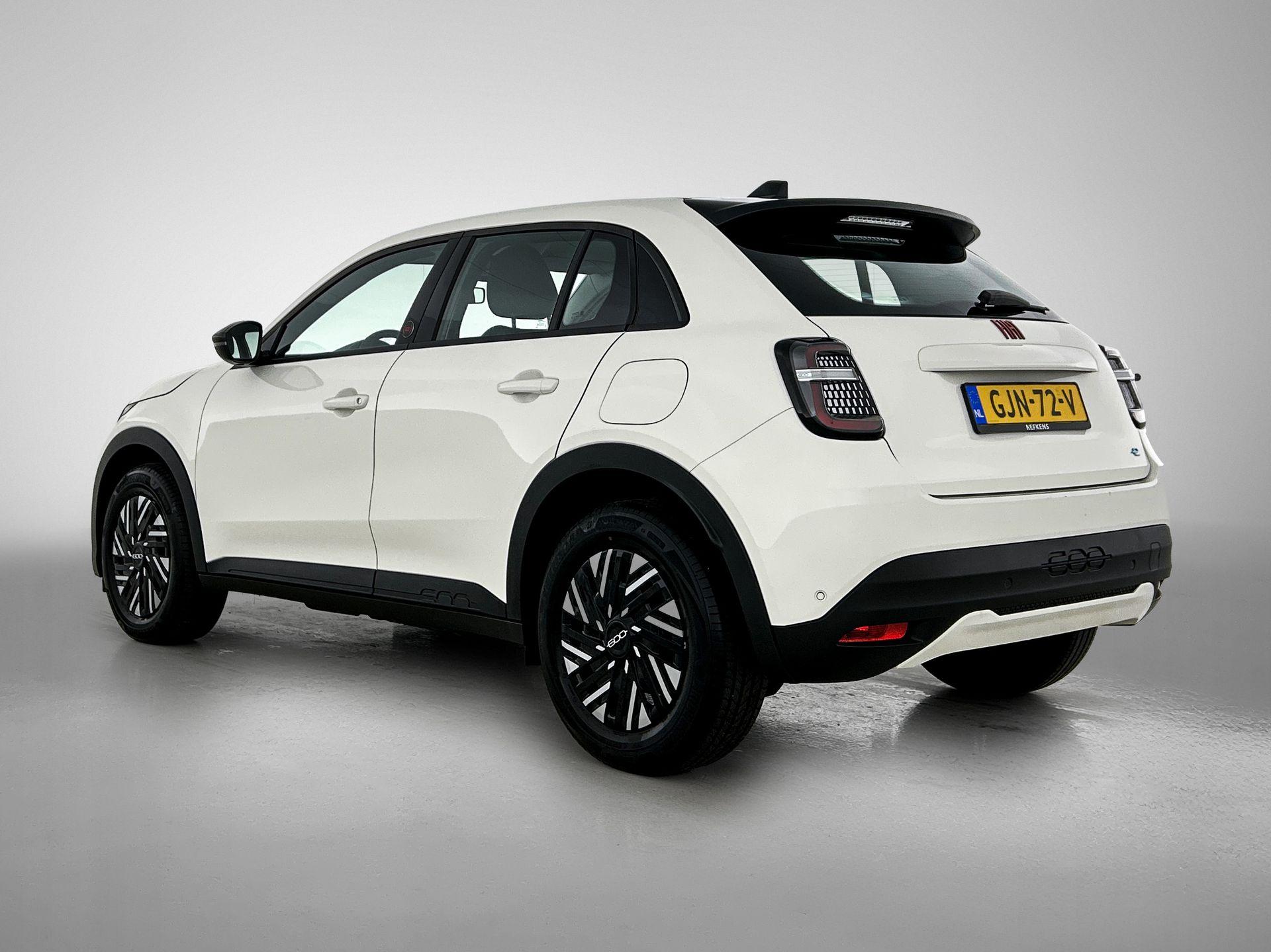 Fiat 600e RED 54 kWh 156pk Automaat - Afbeelding 5