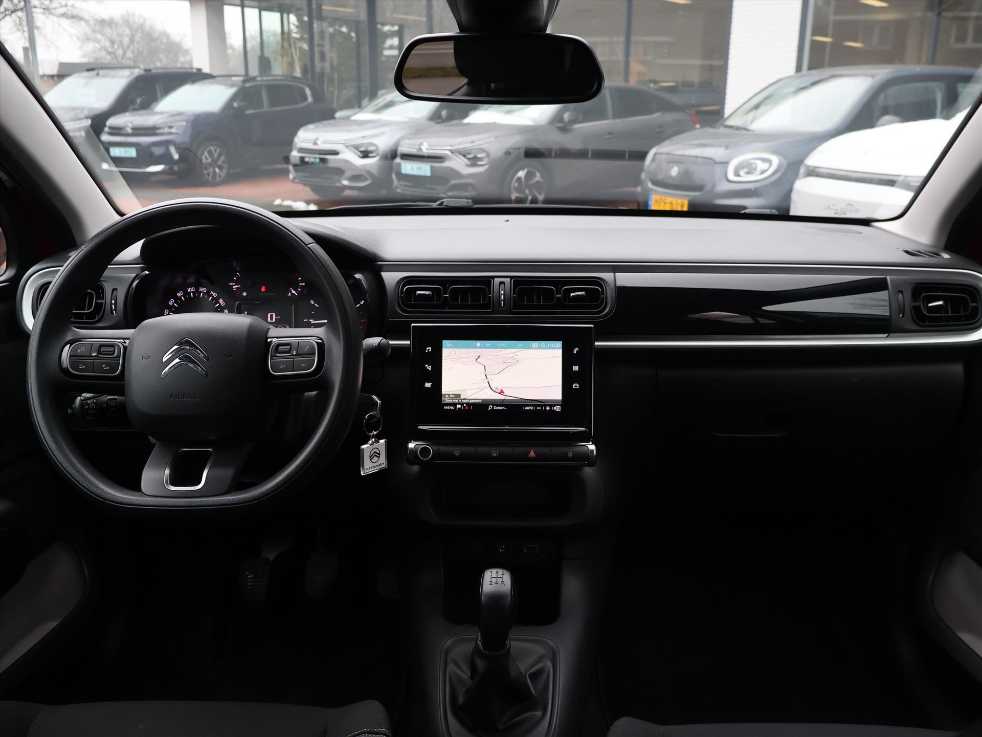 Citroën C3 PureTech 82PK S&S Feel Edition, Rijklaarprijs | Navigatie| Trekhaak | DAB+ | Parkeersensoren - Afbeelding 5