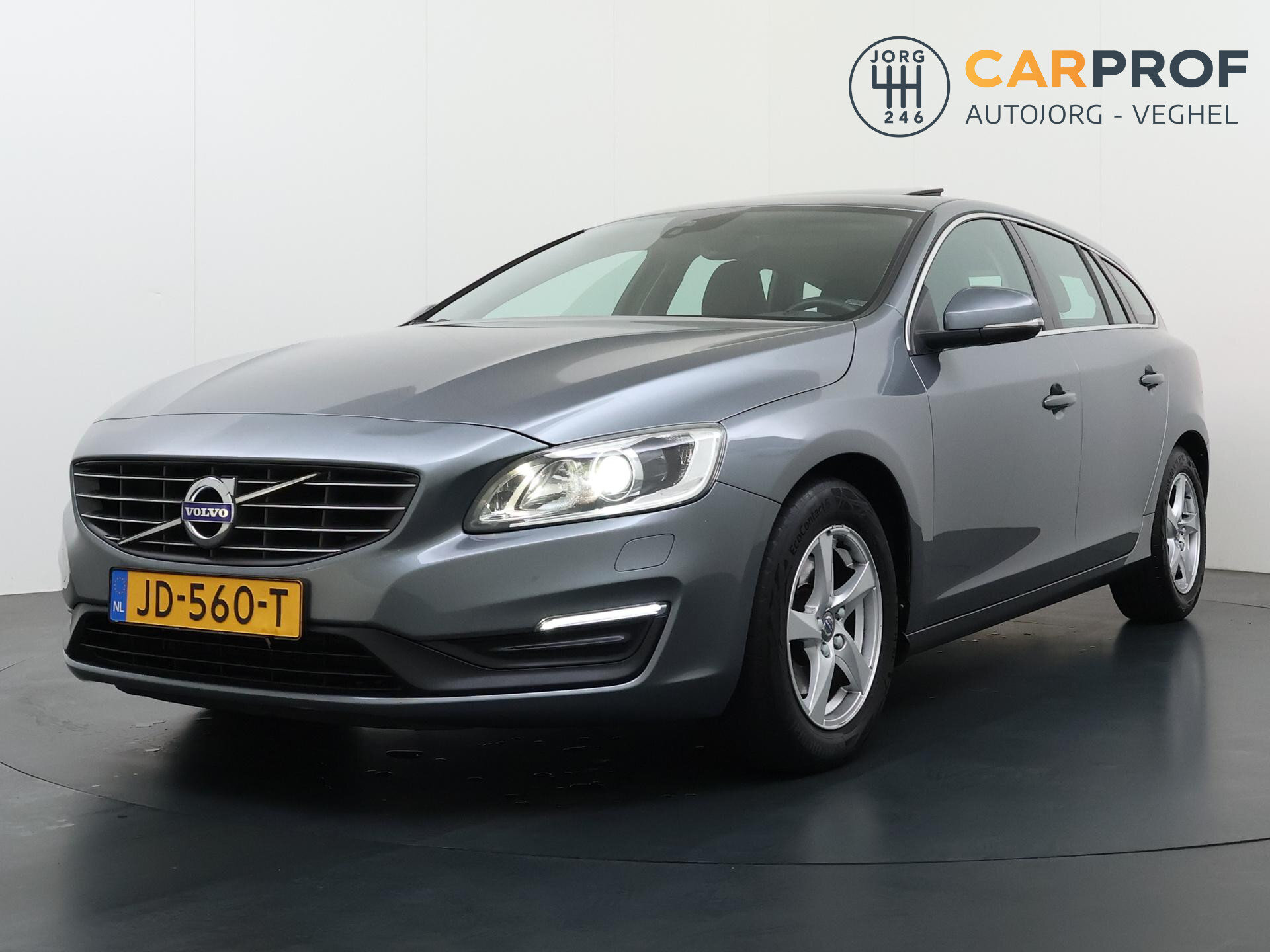 Volvo V60 2.0 D2 Momentum Business