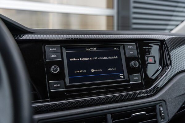 Apple Carplay & Android Auto Apple Carplay & Android Auto
