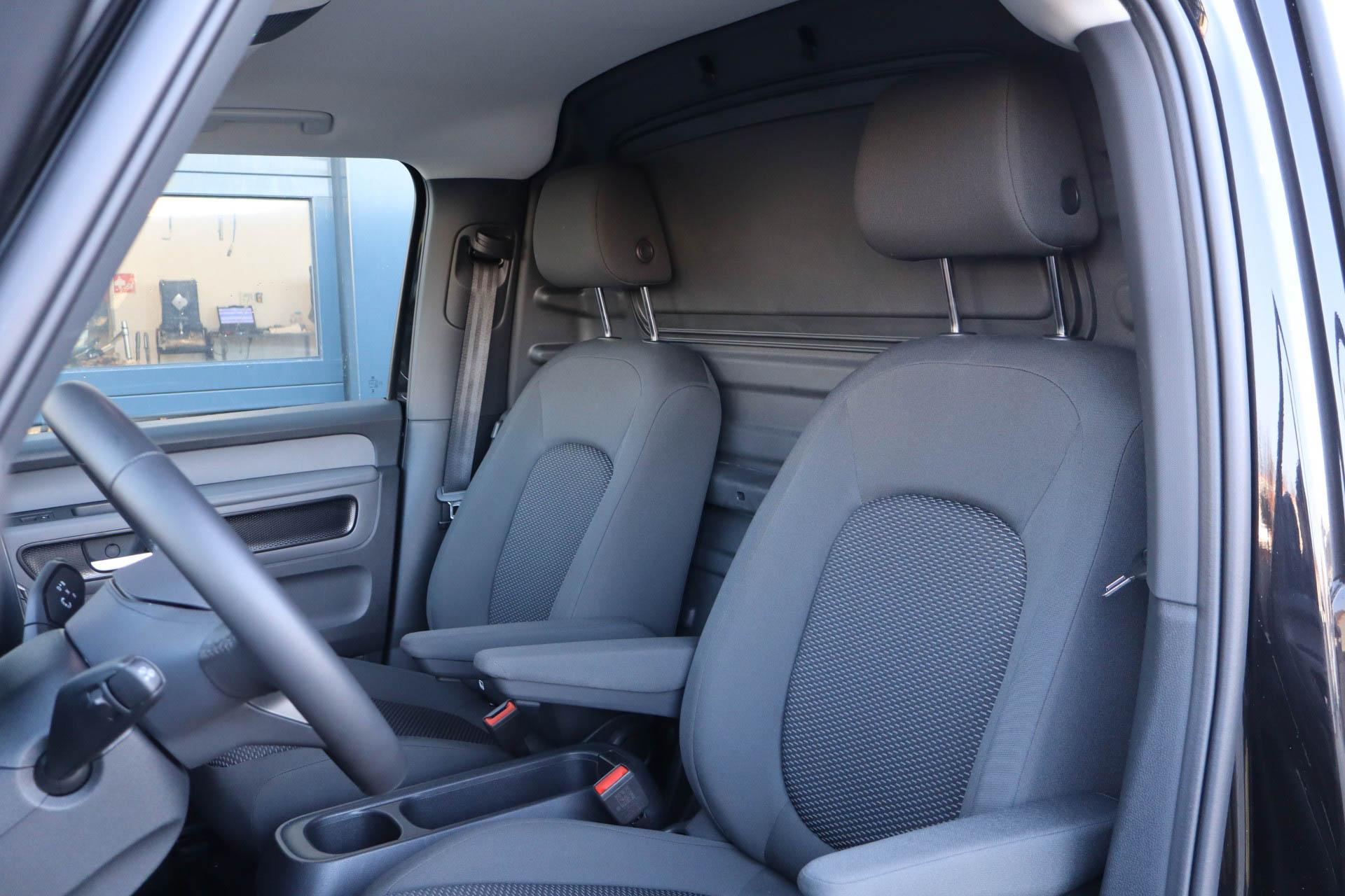 Volkswagen ID. Buzz Cargo 340pk Anniversary Edition 79 kWh 4MOTION - Afbeelding 4