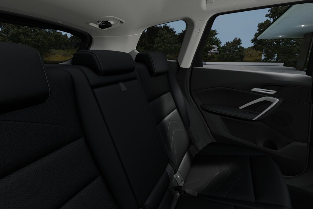 BMW iX1 10