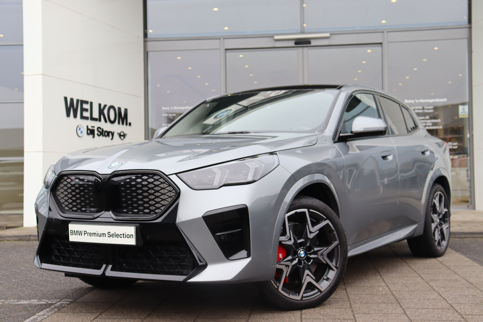 BMW iX2 eDrive20 High Executive M Sport