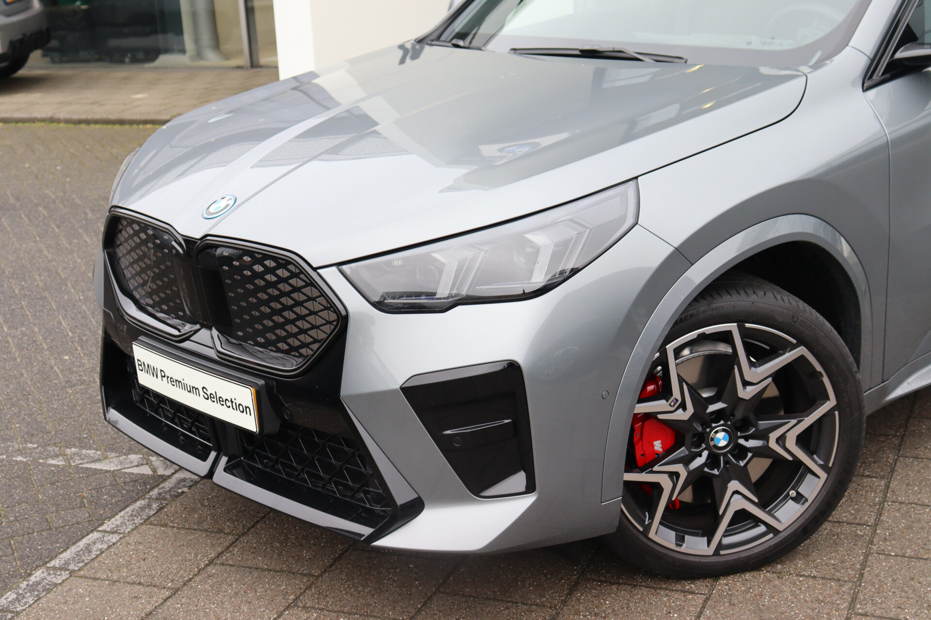 BMW iX2 eDrive20 High Executive M Sport - Afbeelding 3