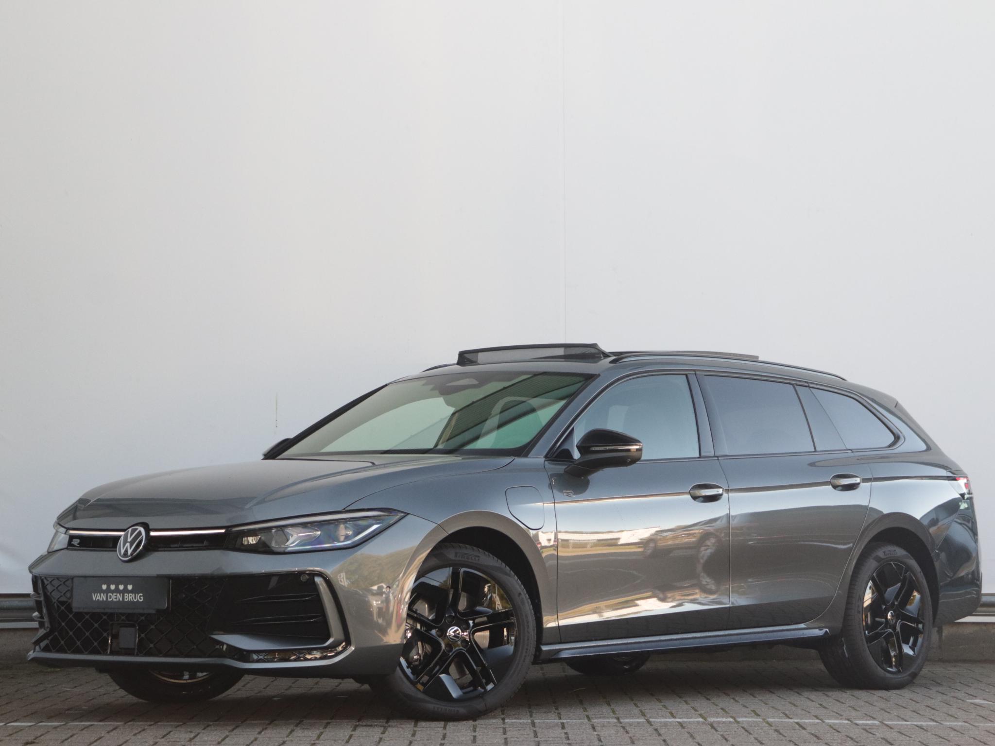 Volkswagen Passat Variant R-Line1.5 eHybrid 272 PK