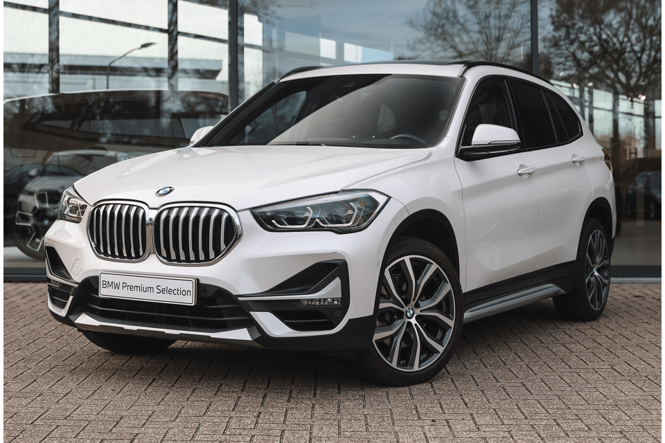 BMW X1 sDrive20i High Executive xLine Automaat - Afbeelding 1