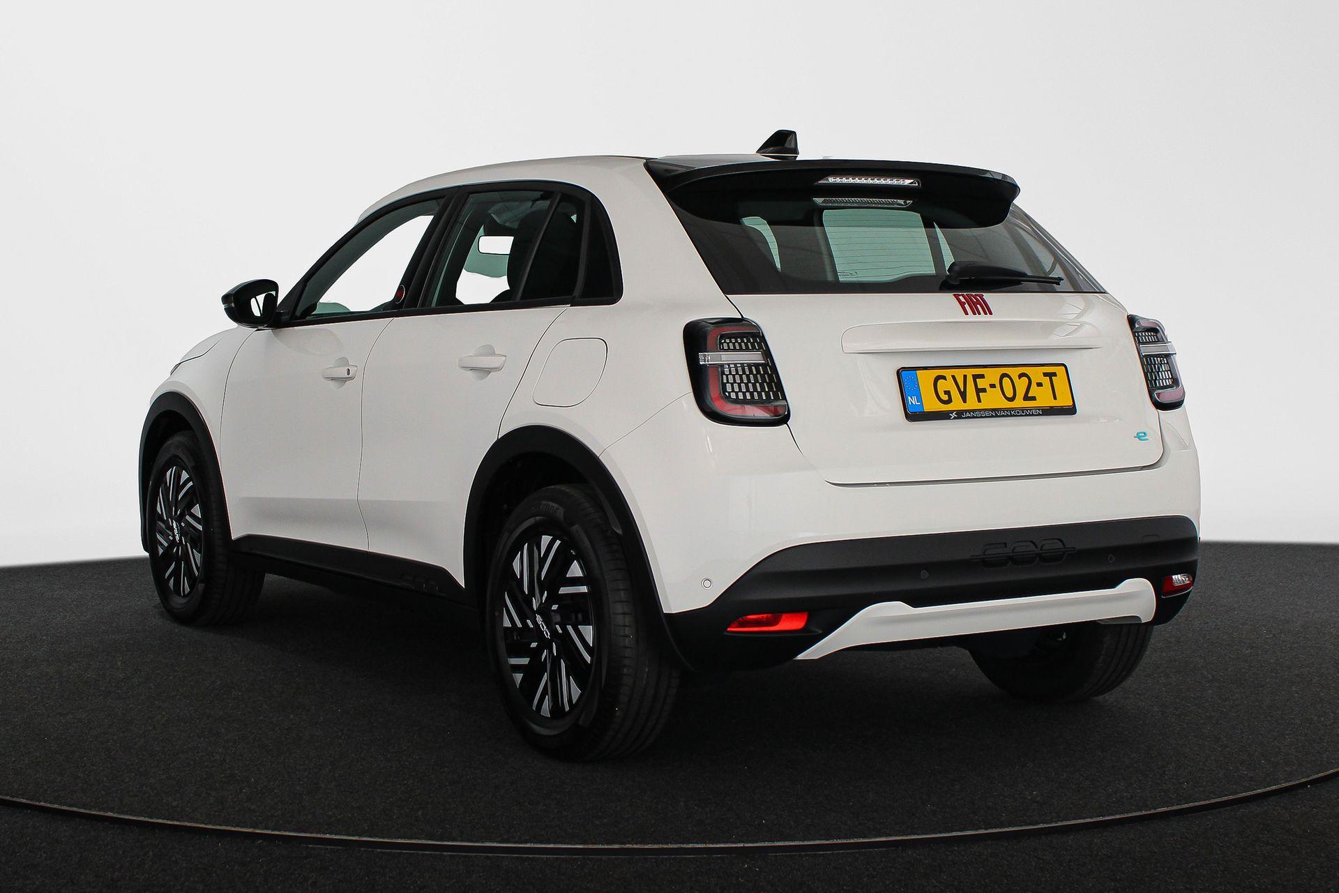 Fiat 600e RED 54 kWh - Afbeelding 4