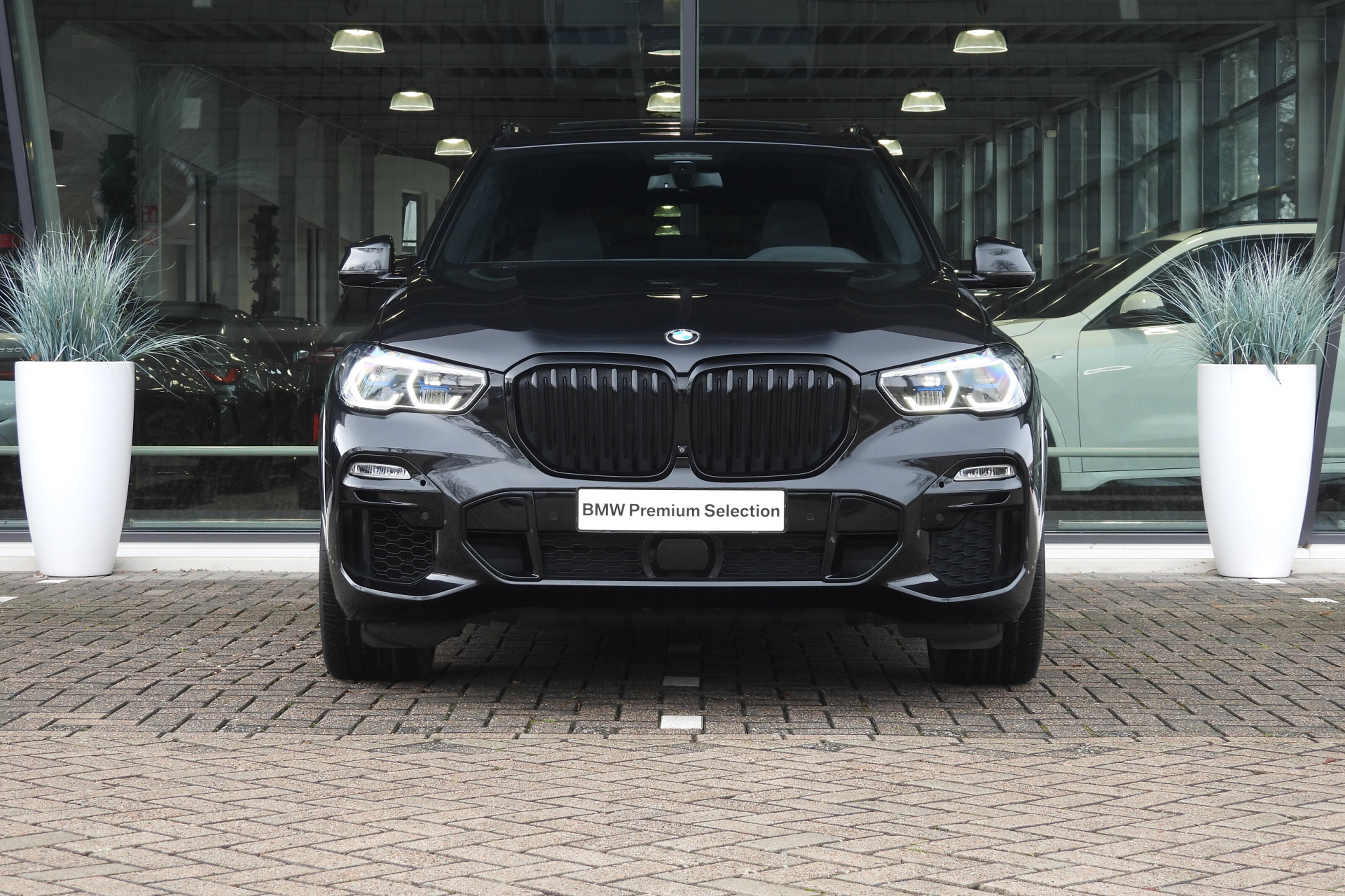 BMW X5 8