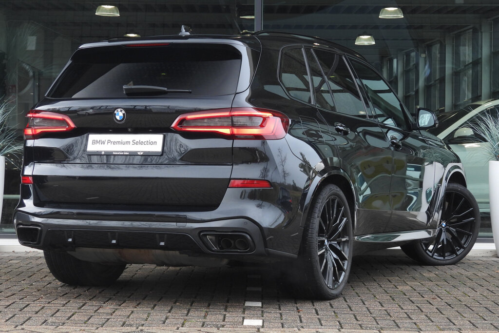 BMW X5 25