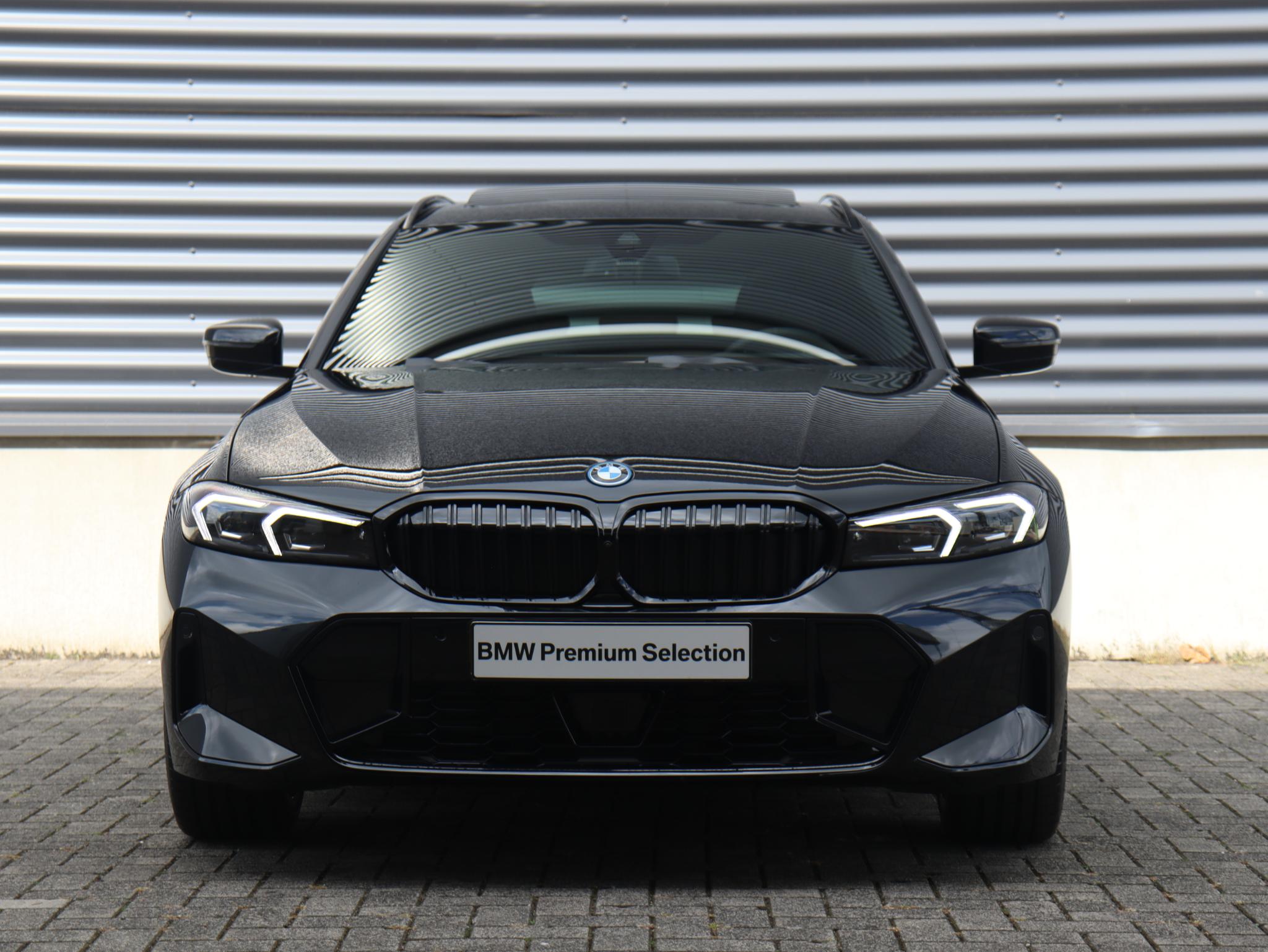 BMW 3 Serie Touring 330e - Afbeelding 3