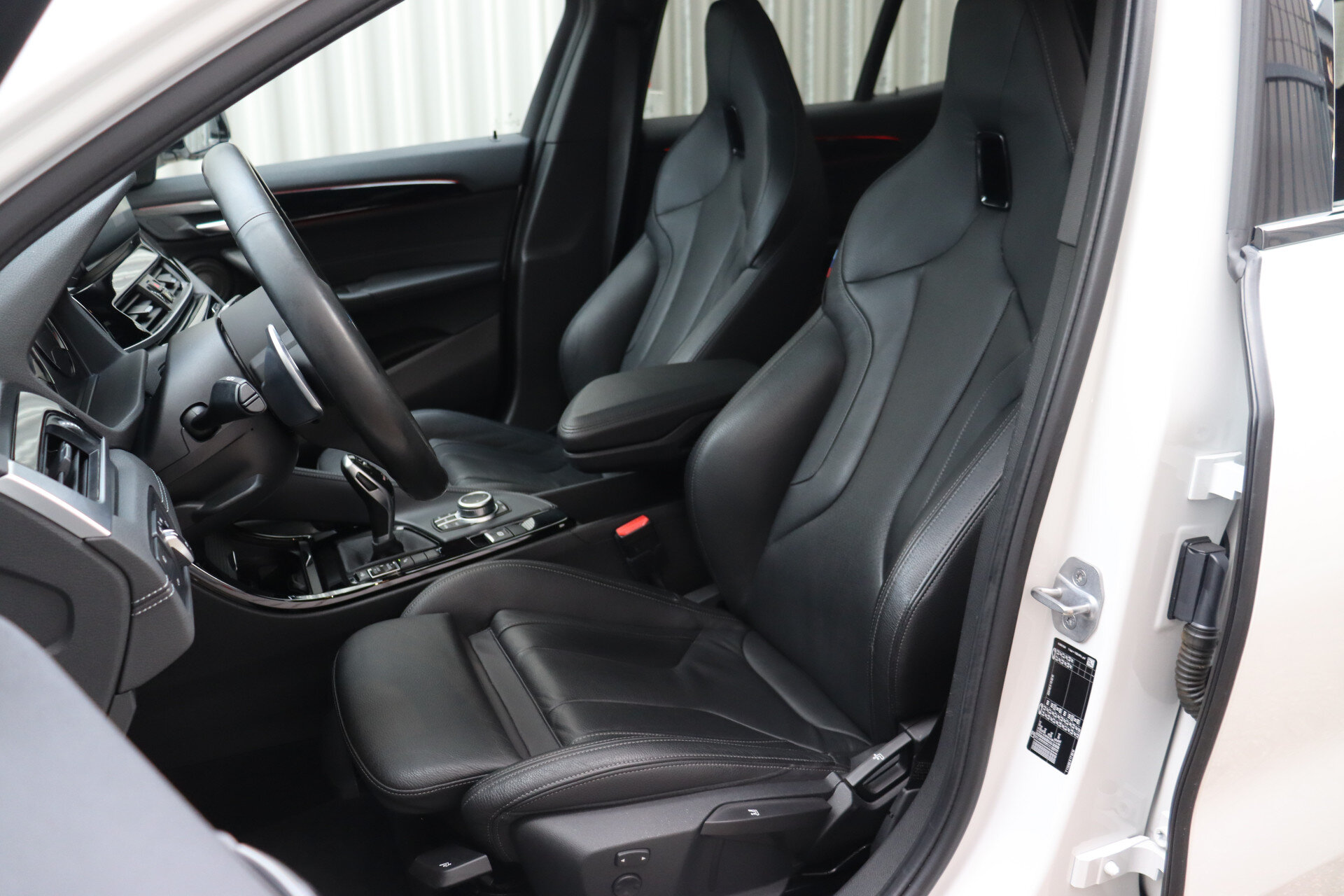 BMW X2 sDrive20i High Executive M Sport Automaat - Afbeelding 4