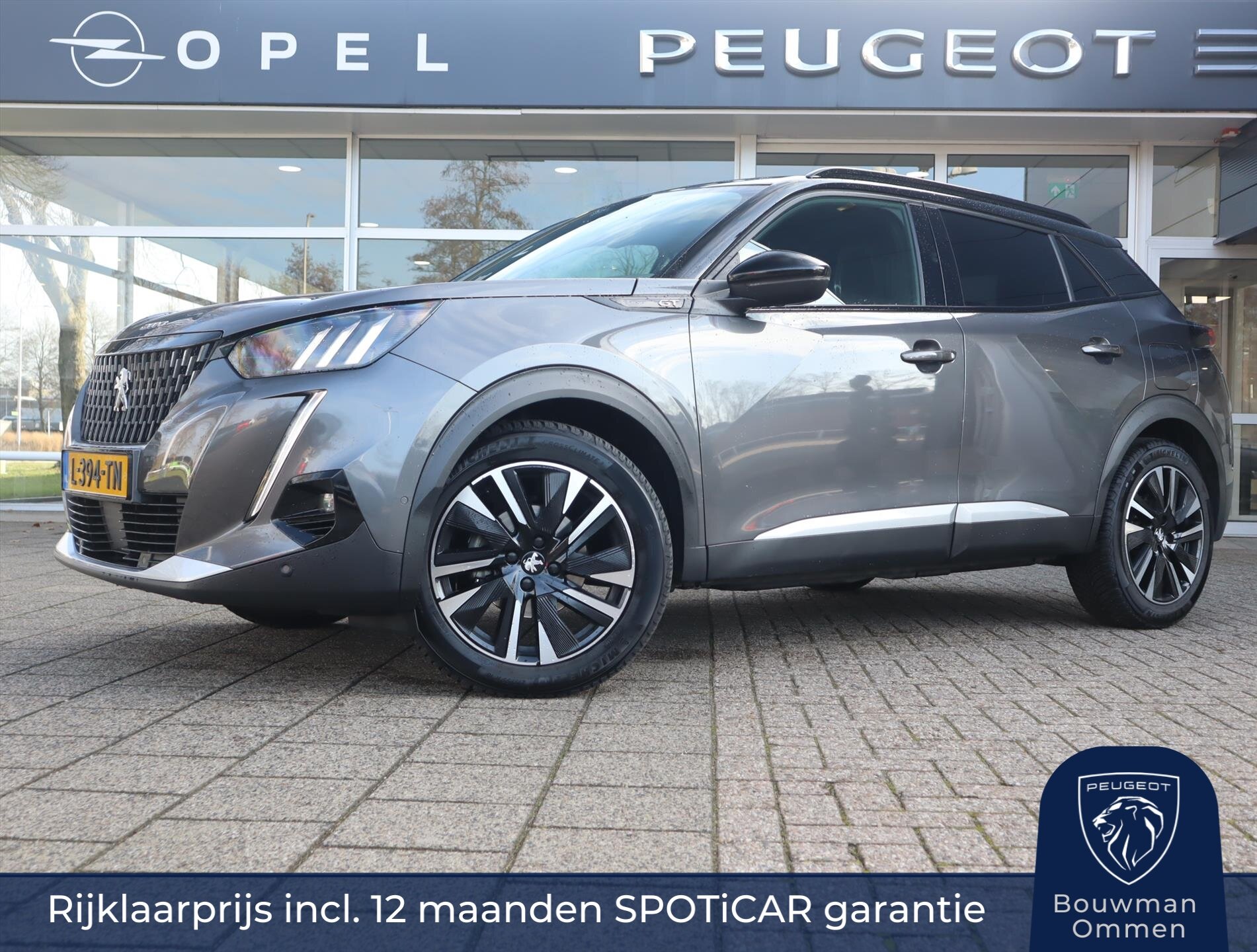 Peugeot 2008 SUV GT Pack PureTech 130pk EAT8 automaat, Rijklaarprijs, Navigatie Camera Adaptieve cruise control Trekhaak - Afbeelding 2
